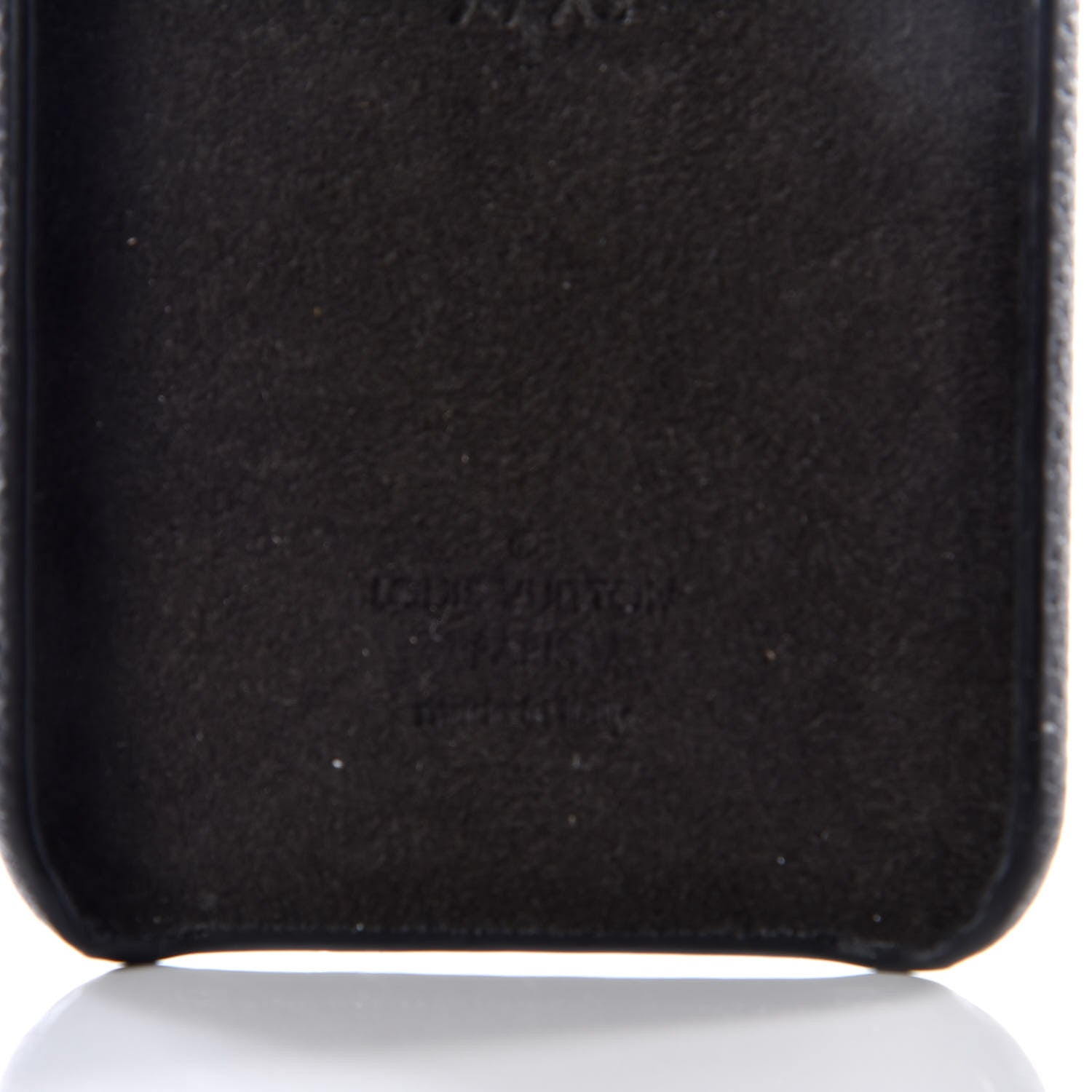 Louis Vuitton Monogram iPhone X/XS Bumper Black 6 of 8