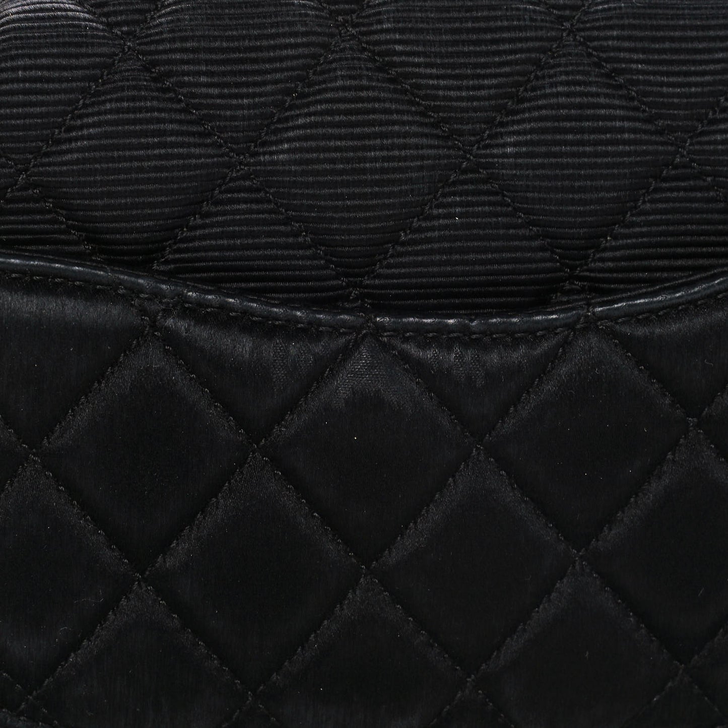 Fabric Mademoiselle East West Flap Black