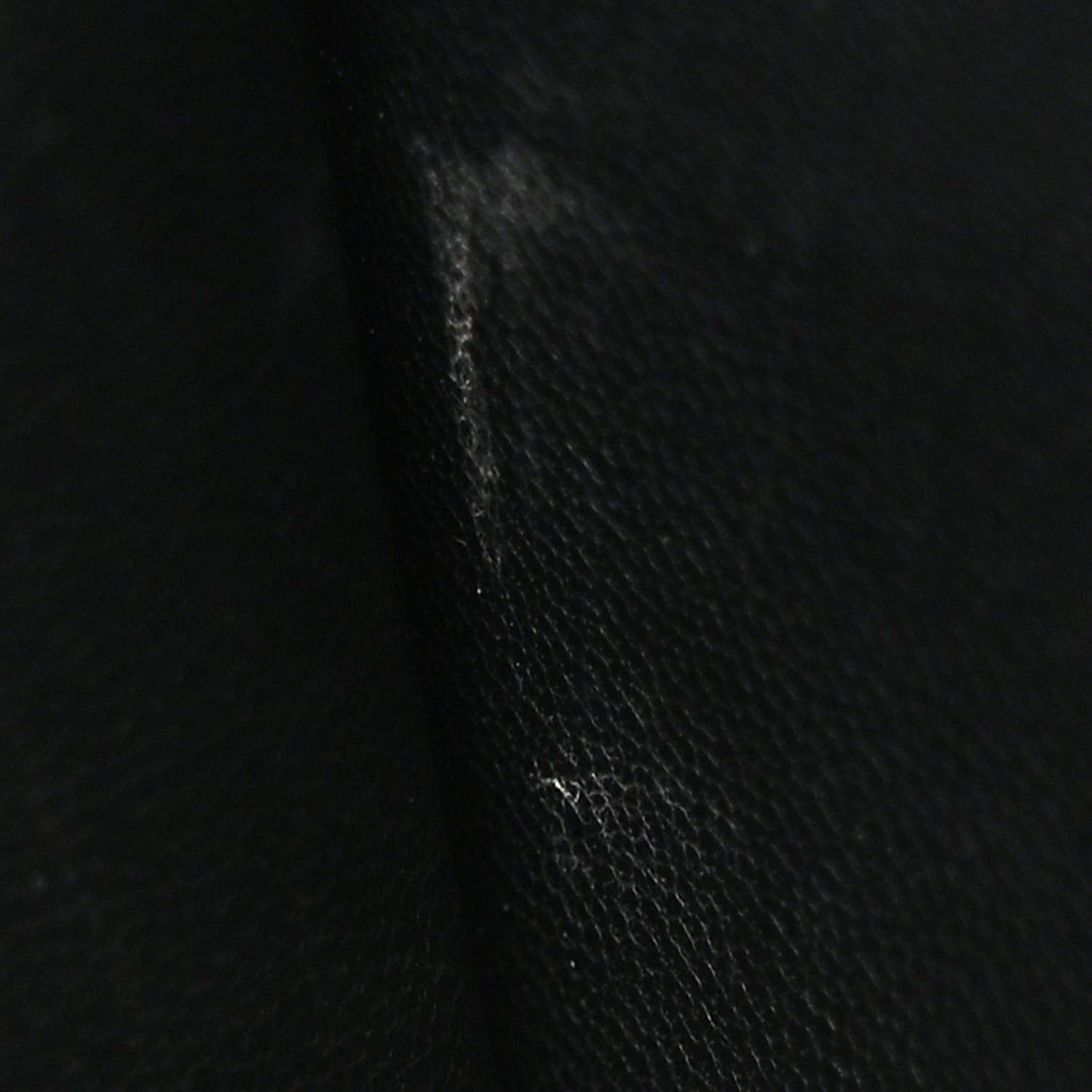 Calfskin Monochrome Vlogo Mini Loco Crossbody Bag Black