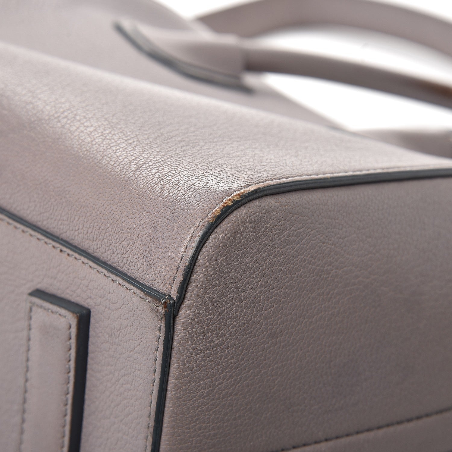 Givenchy Sugar Goatskin Small Antigona Pearl Grey 19 of 22