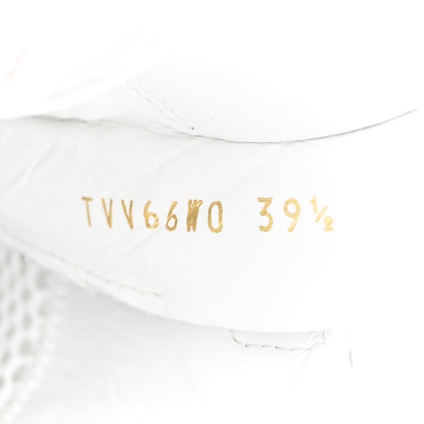 Calfskin Womens VL7N Sneakers 39.5 Black White