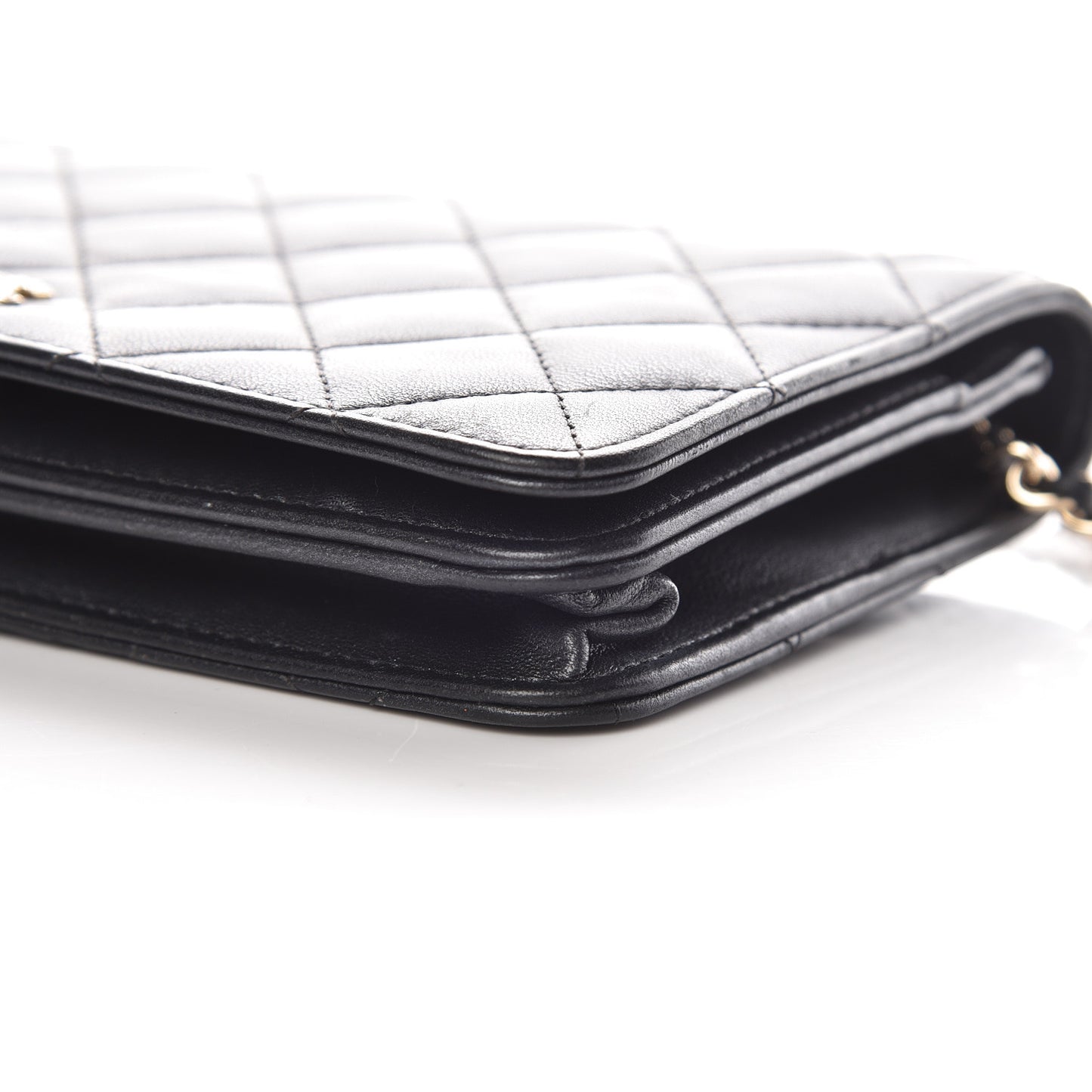 Iridescent Lambskin Quilted Pearl Wallet On Chain WOC Black
