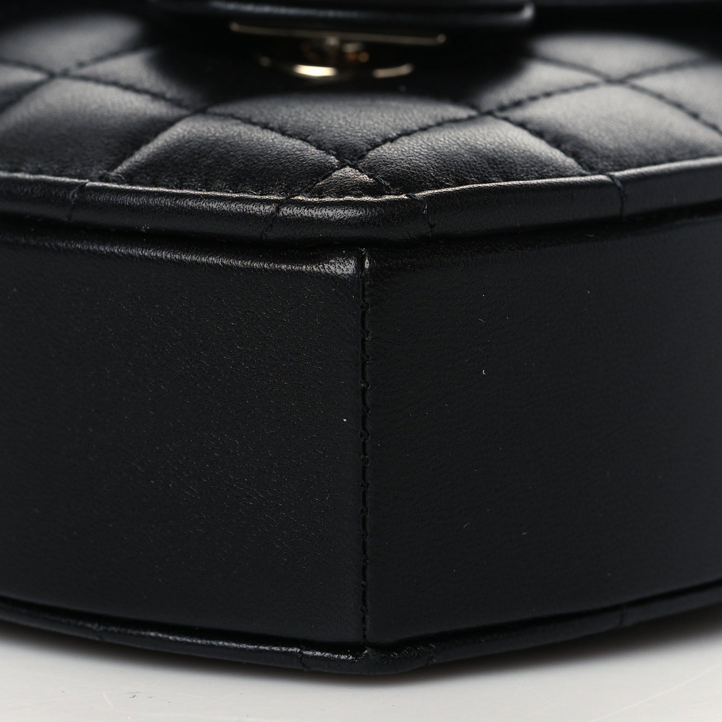 Lambskin Quilted CC In Love Heart Clutch With Chain Black