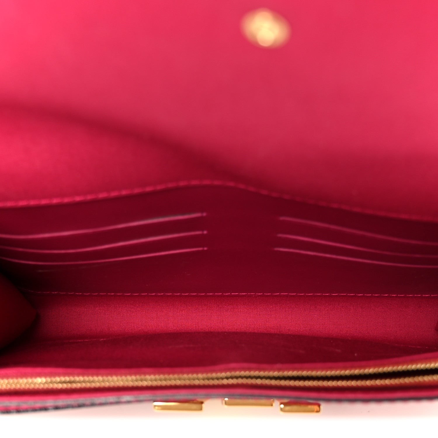 Louis Vuitton Patent Louise Clutch Rose Indien 5 of 8