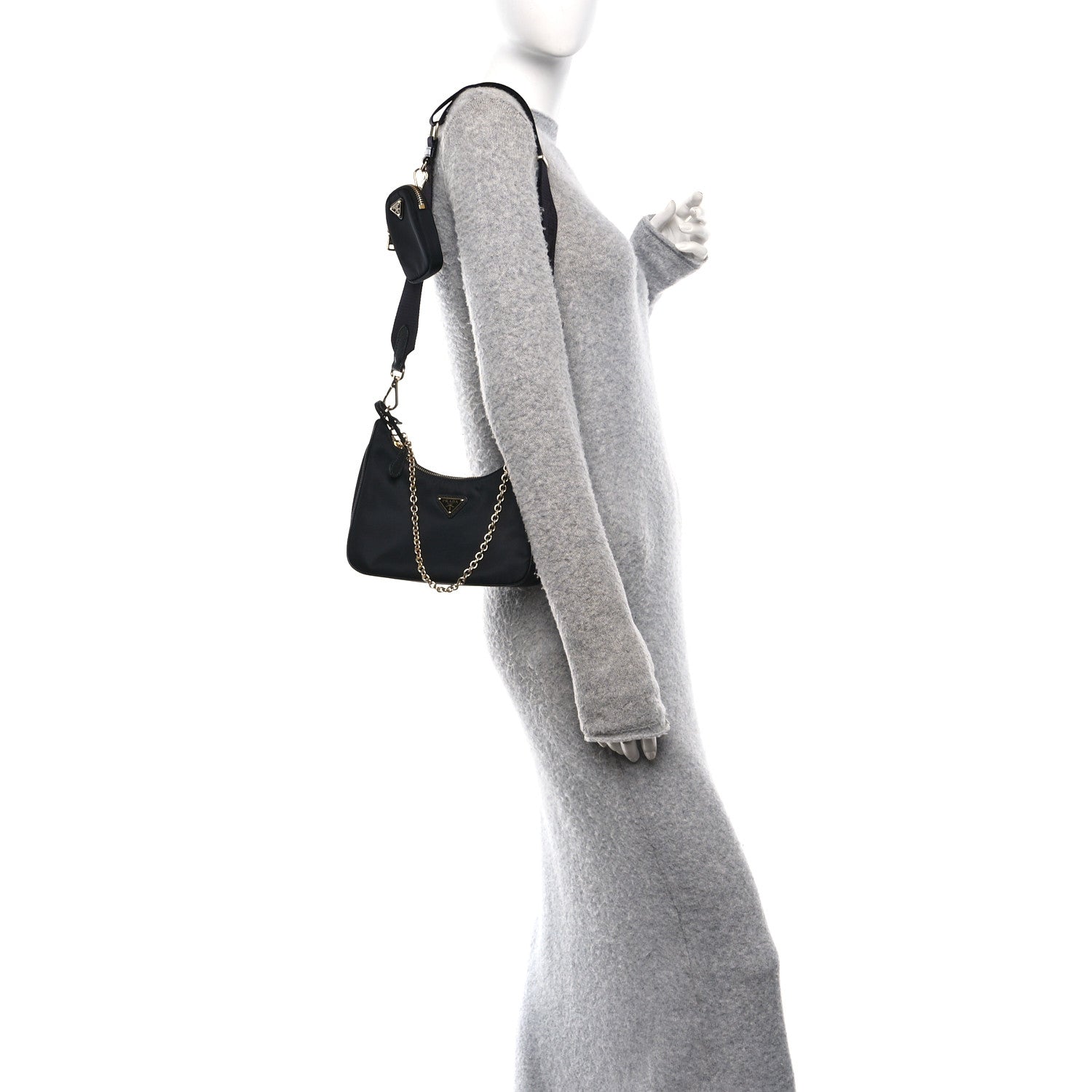 Prada Nylon Re-Edition 2005 Shoulder Bag Black 2 of 10