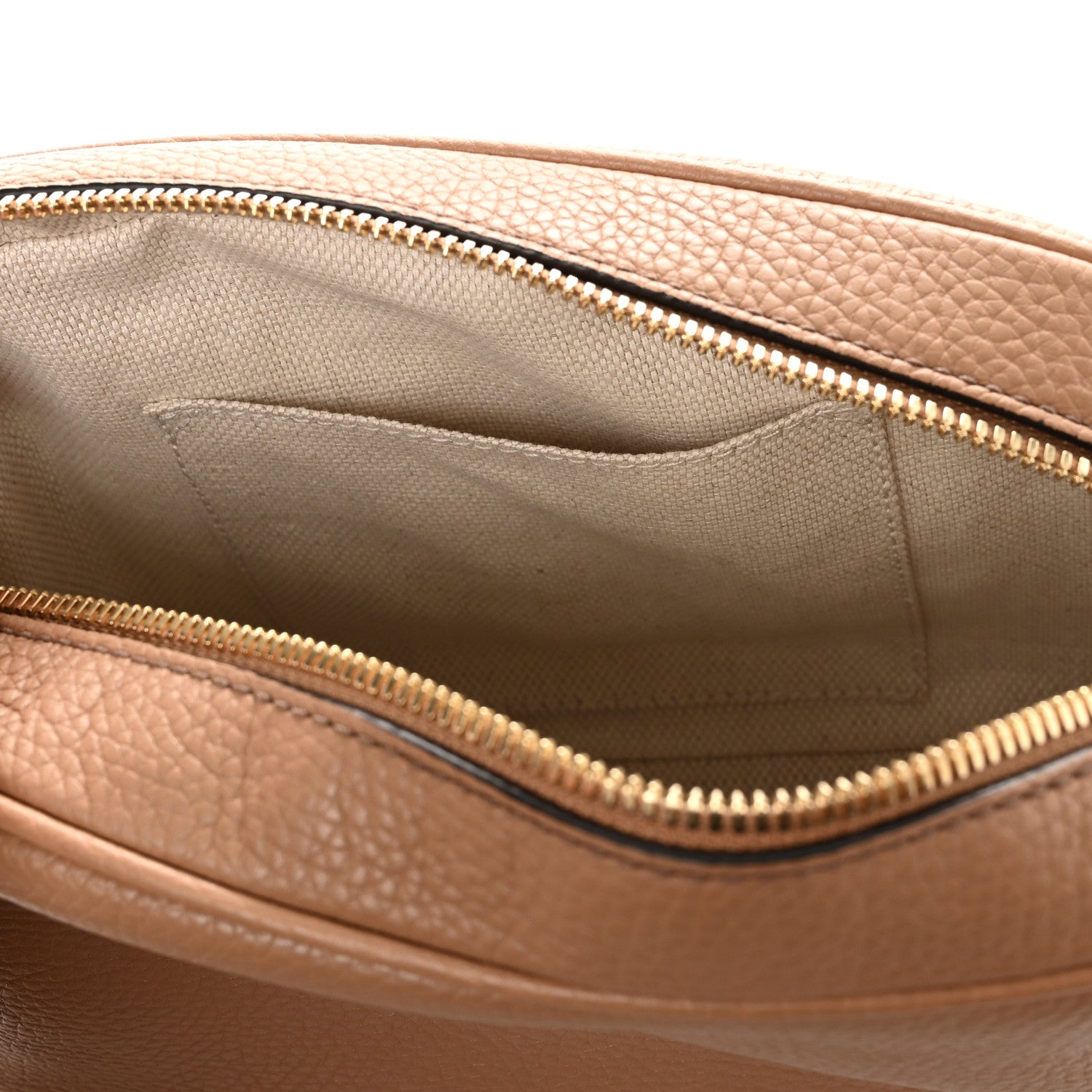 Gucci Pebbled Calfskin Small Soho Disco Bag Camelia 11 of 11