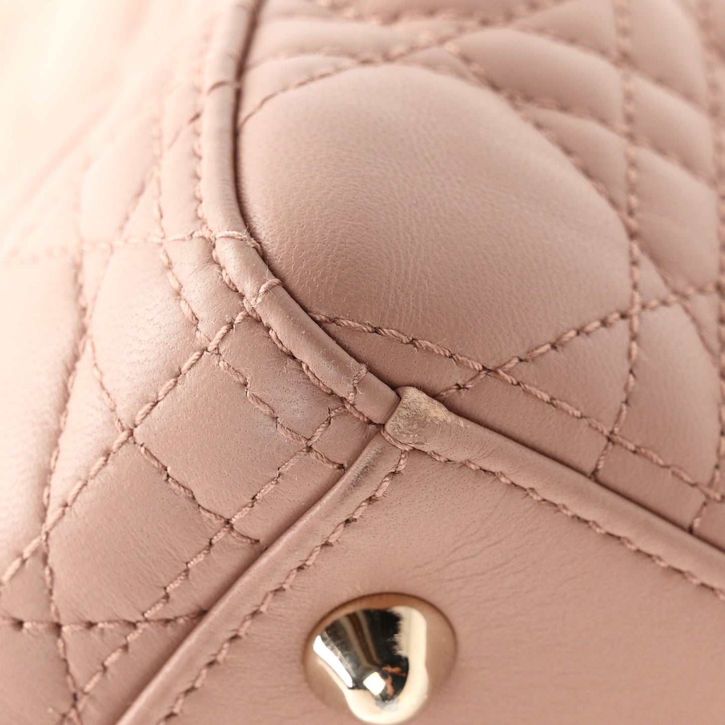 Lambskin Cannage Large Lady Dior Fard