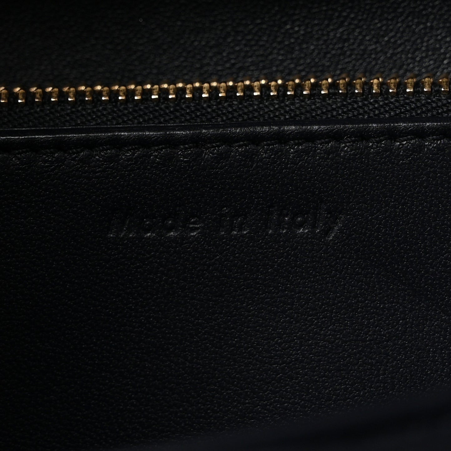 Box Calfskin Medium Classic Box Flap Bag Navy