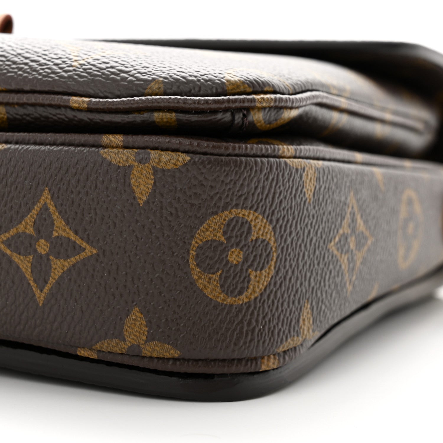 Louis Vuitton Monogram Pochette Metis 9 of 10