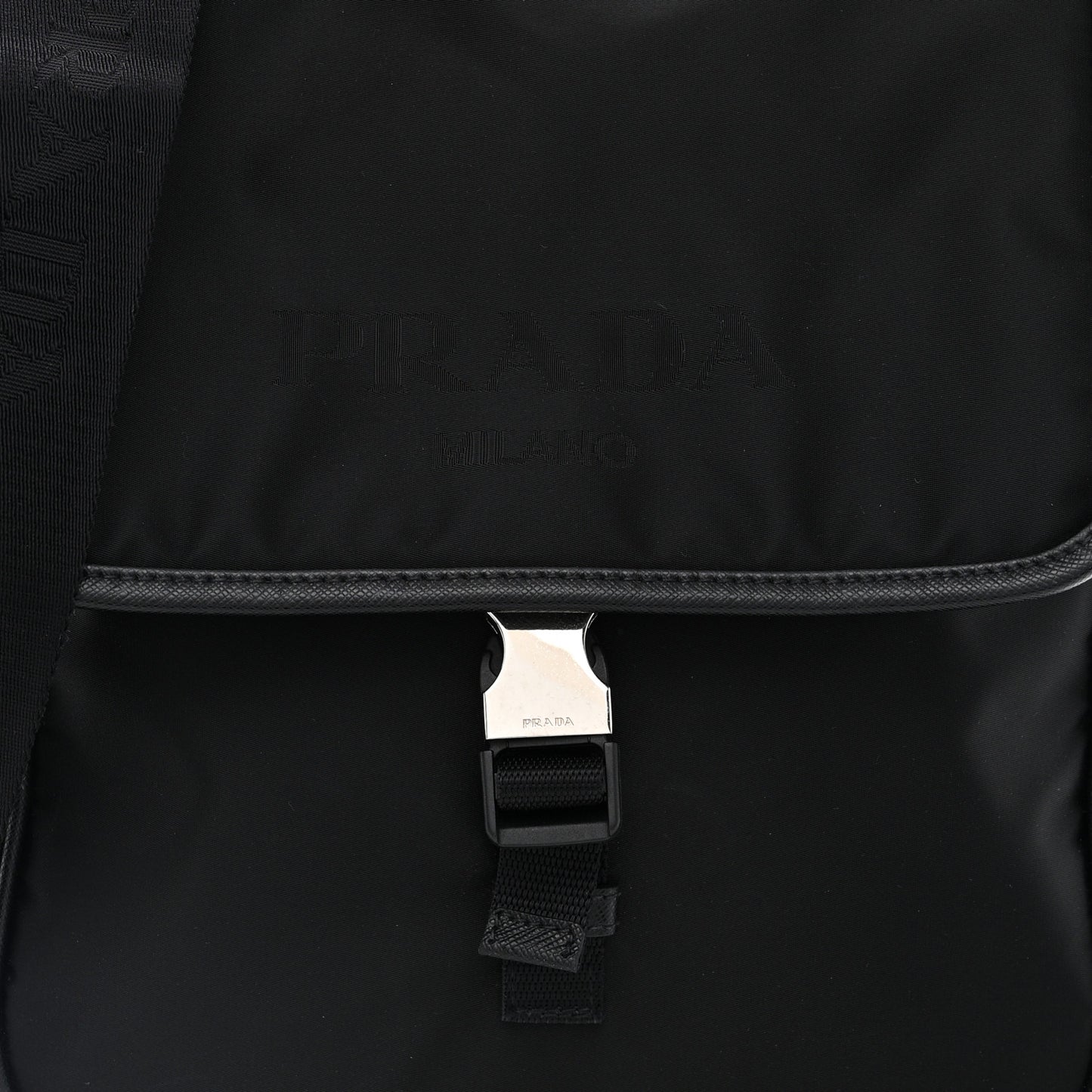 Tessuto Nylon Saffiano Logo Messenger Bag Black