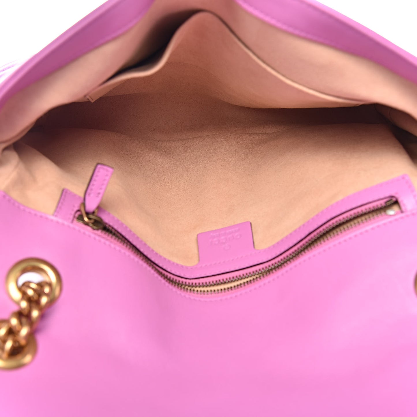 Calfskin Matelasse Medium GG Marmont Shoulder Bag Candy Mousse
