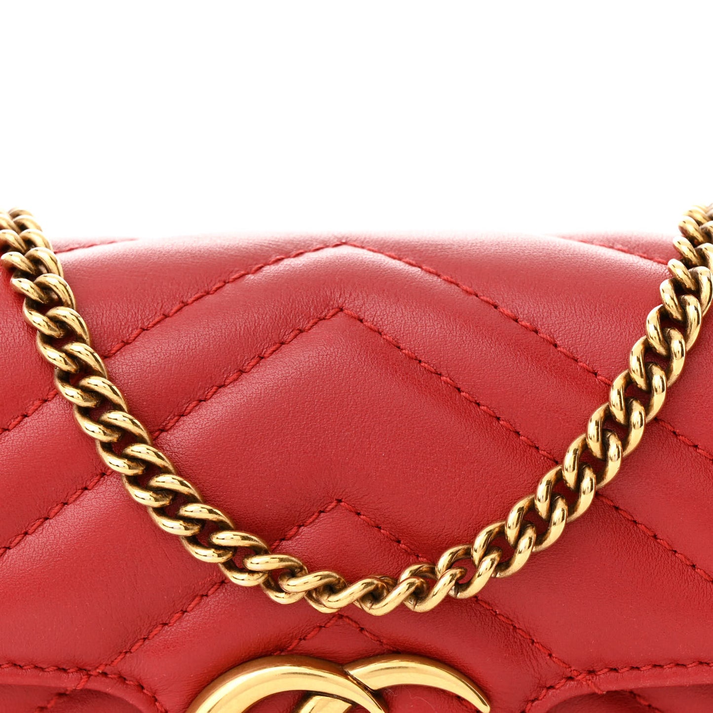 Calfskin Matelasse Super Mini GG Marmont Shoulder Bag Hibiscus Red
