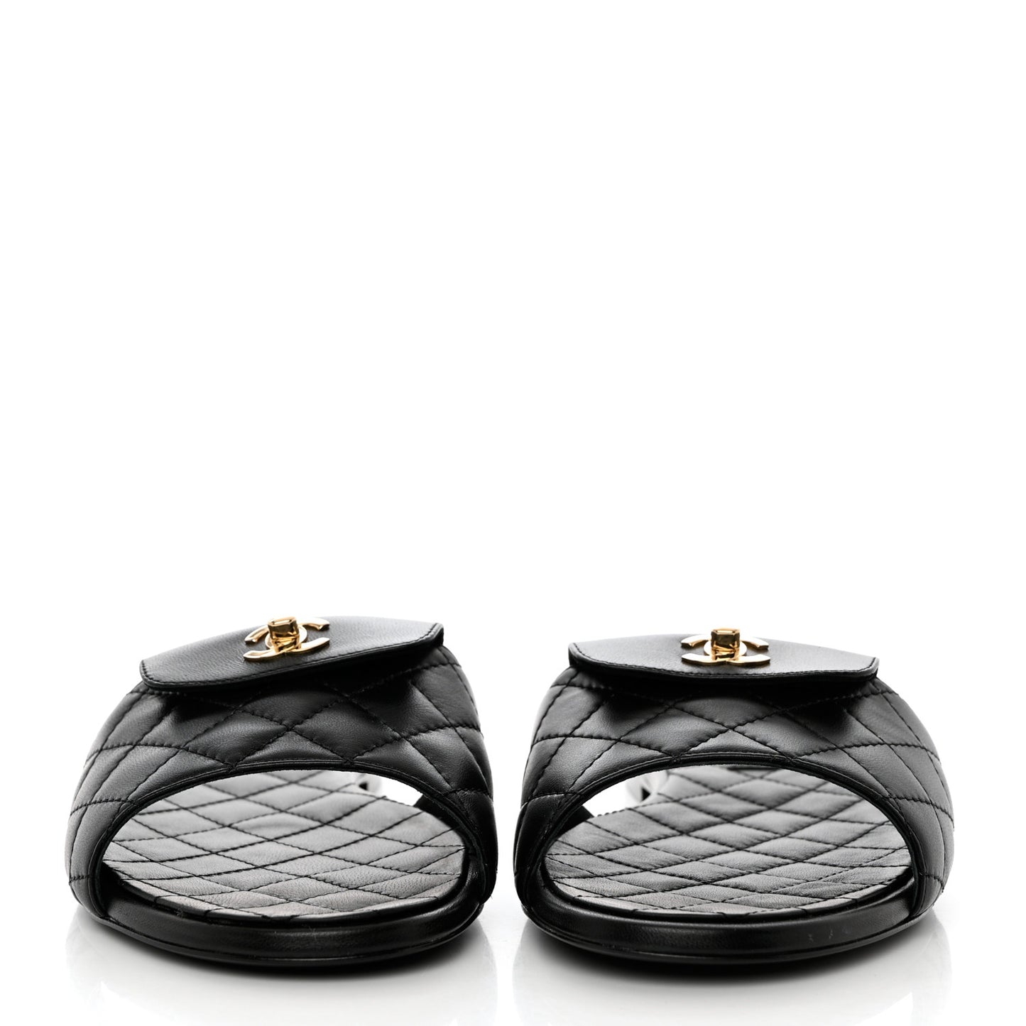 Lambskin Quilted CC Turnlock Sandals 41 Black