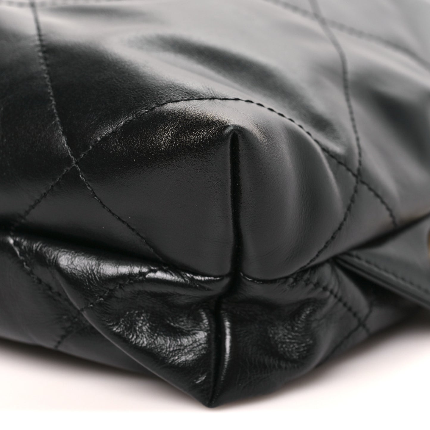 Shiny Calfskin Quilted Chanel 22 Backpack Black