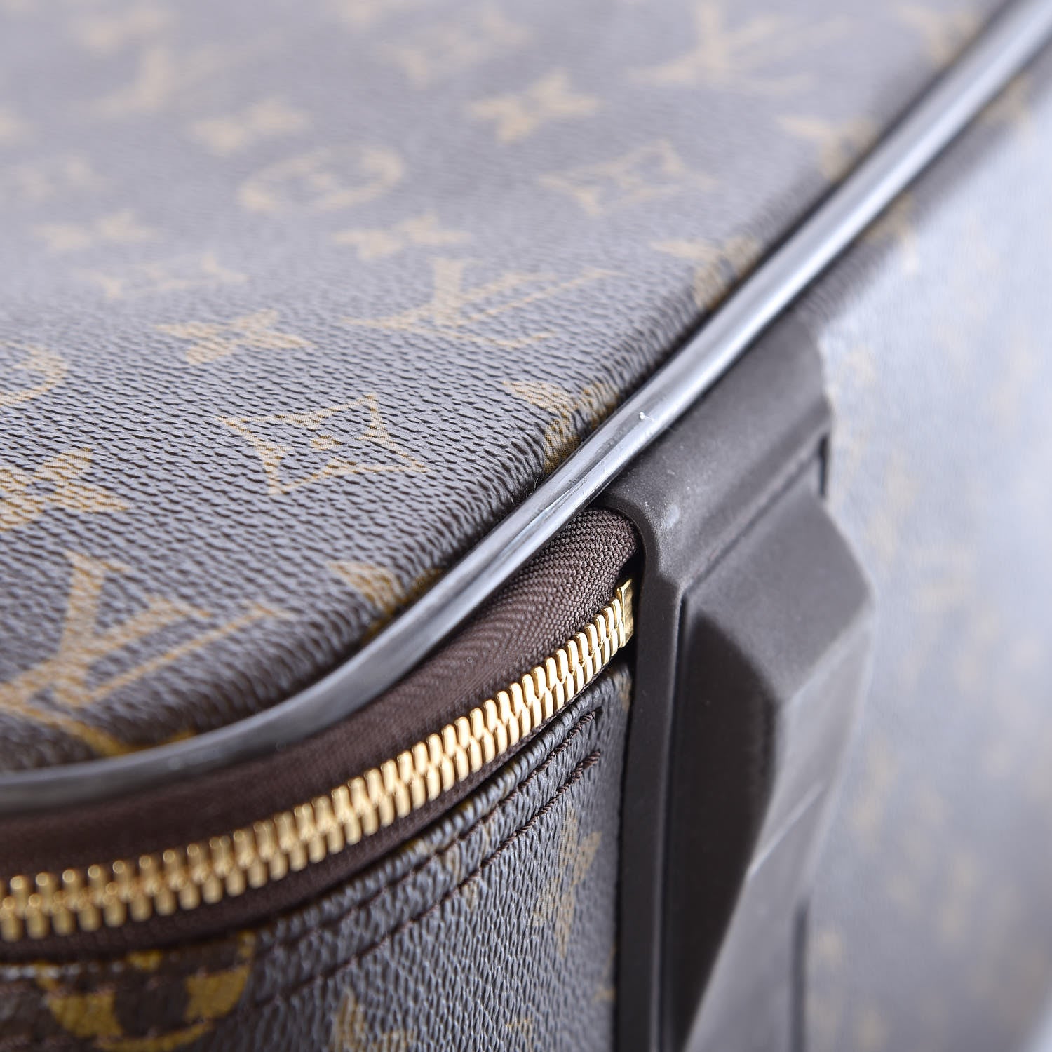 Louis Vuitton Monogram Pegase 60 11 of 22