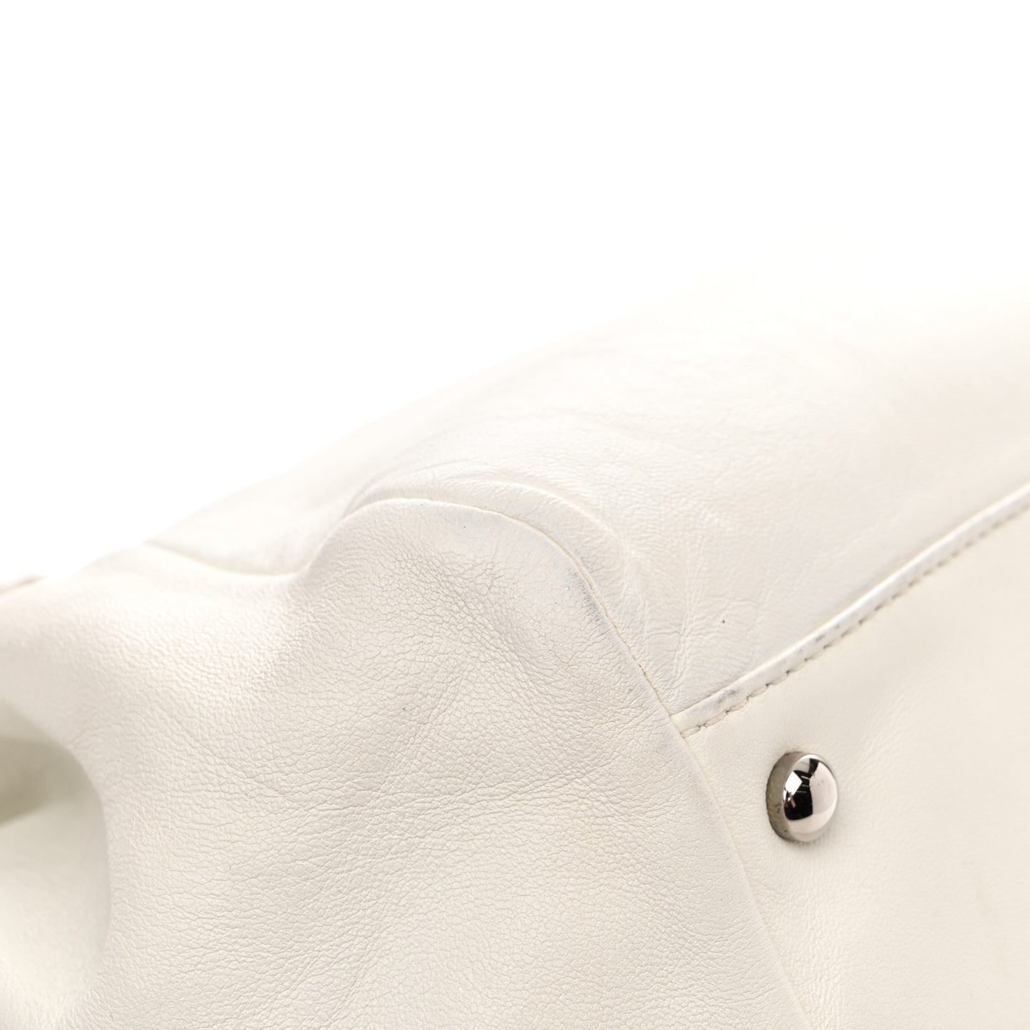 Lambskin Sensual Accordion Flap White