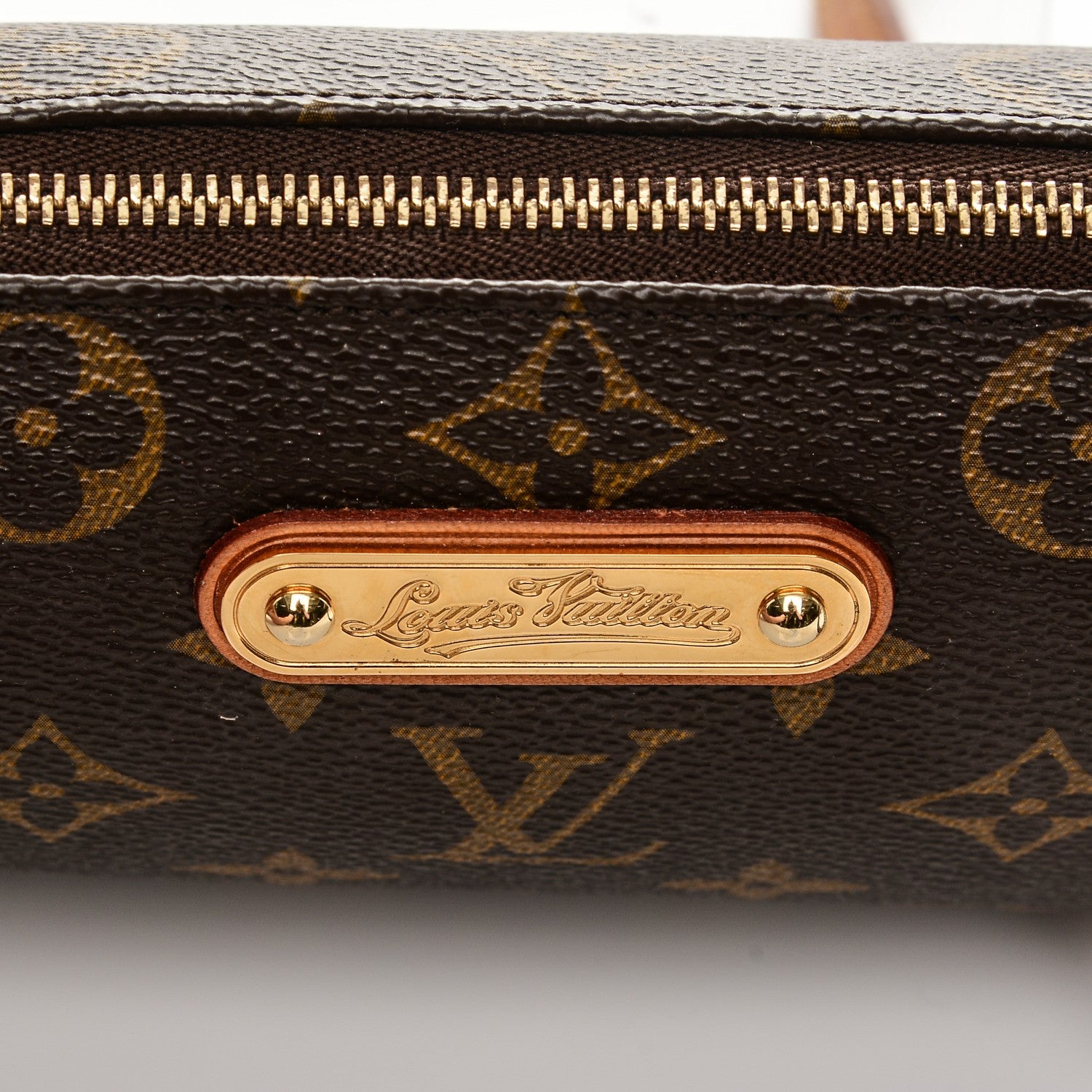Louis Vuitton Monogram Eva Clutch 8 of 8