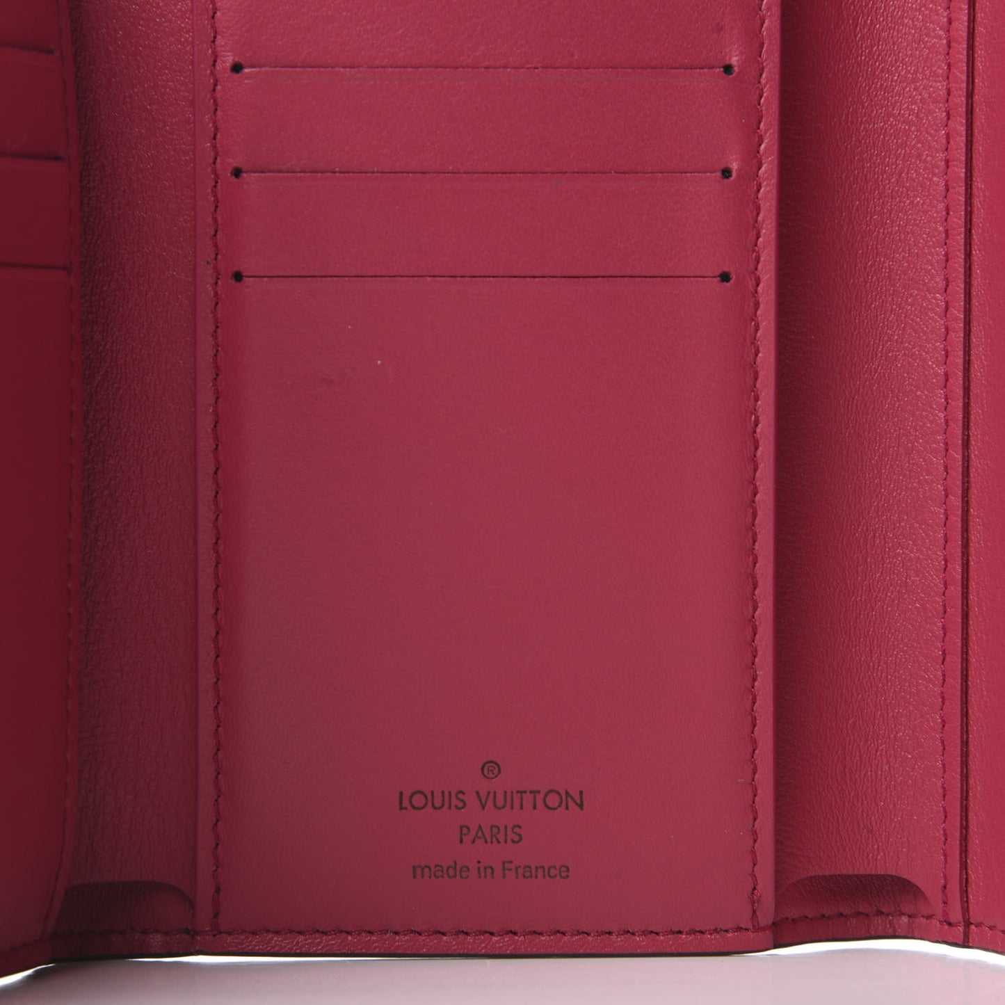 Taurillon Capucines Compact Wallet Black