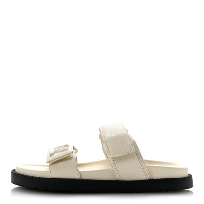 Louis Vuitton Grained Calfskin Sunset Comfort Flat Sandals  36 Light Beige 1 of 9