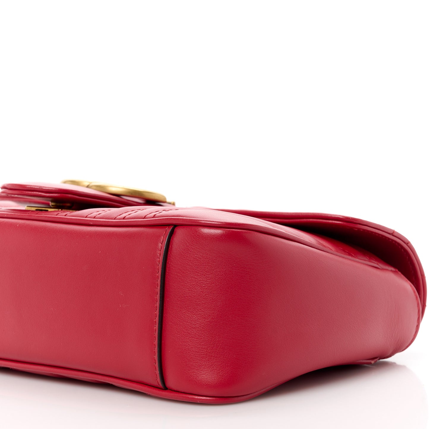 Calfskin Matelasse Small GG Marmont Shoulder Bag Hibiscus Red