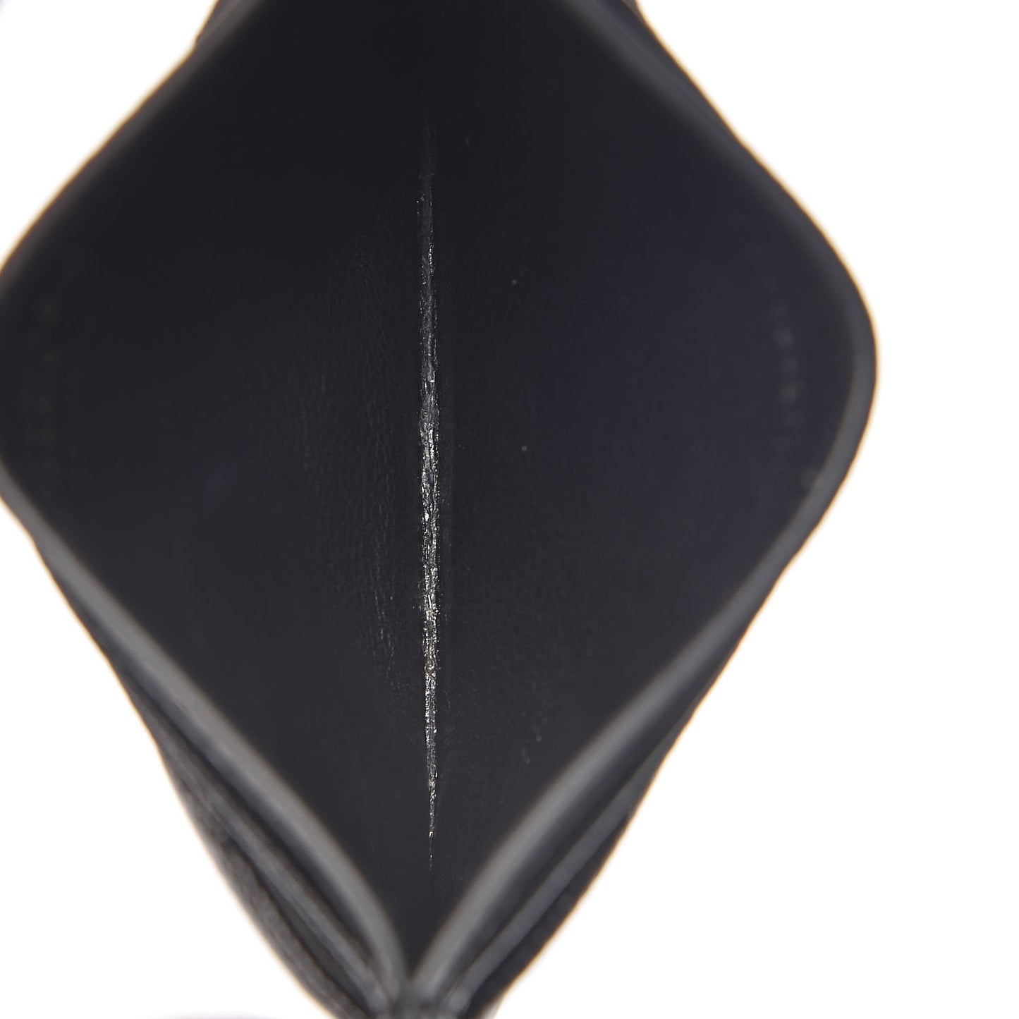 Grain De Poudre Matelasse Chevron Monogram Credit Card Case Black