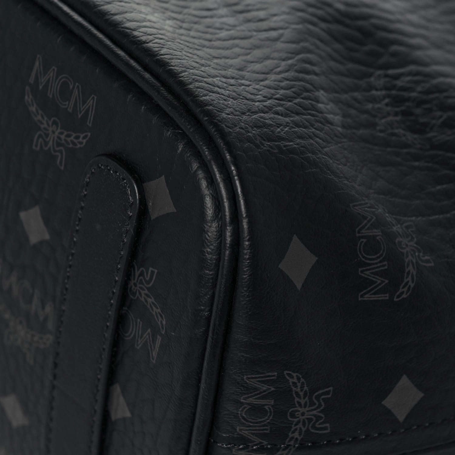 MCM Visetos Medium Liz Reversible Shopper Tote Black 13 of 18