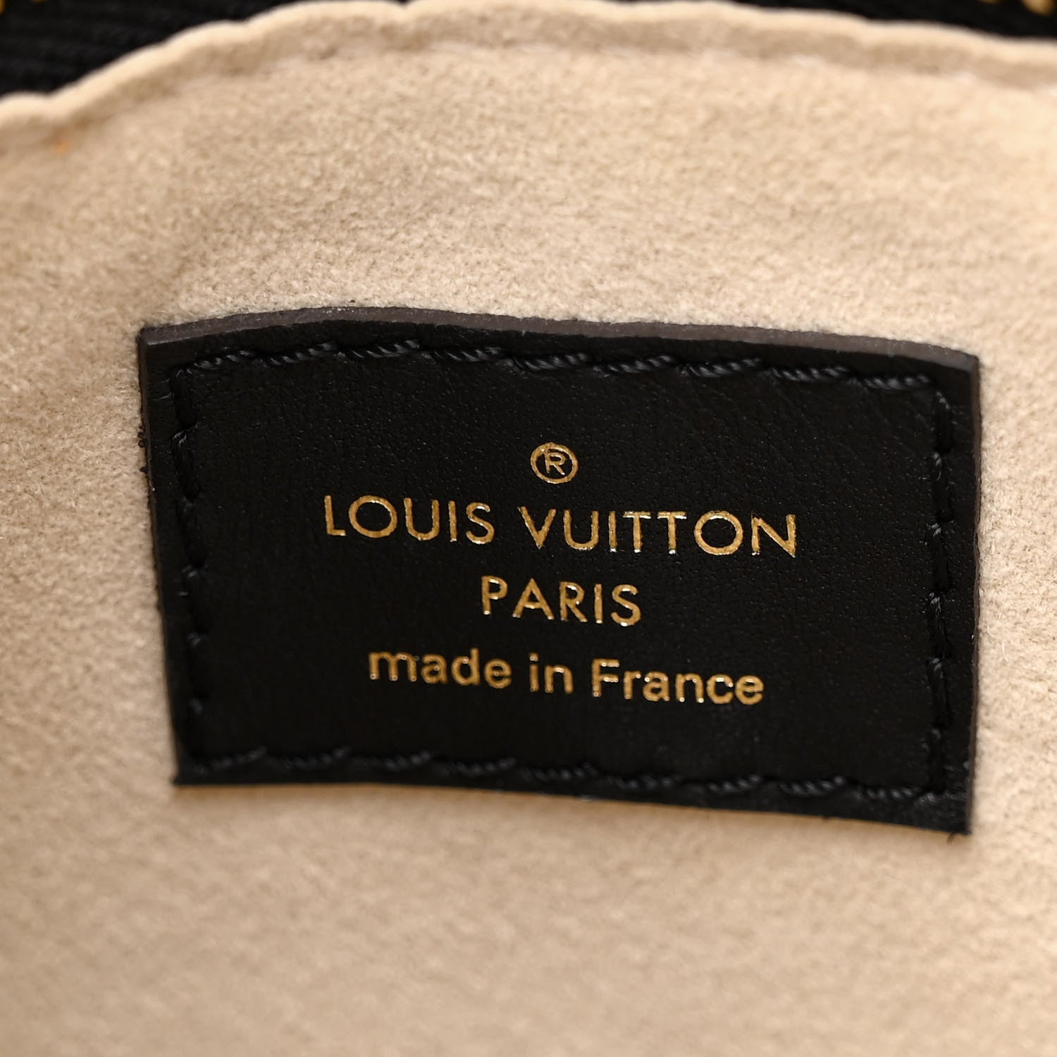 Louis Vuitton Monogram Giant Jungle NéoNoé Ivory 6 of 10