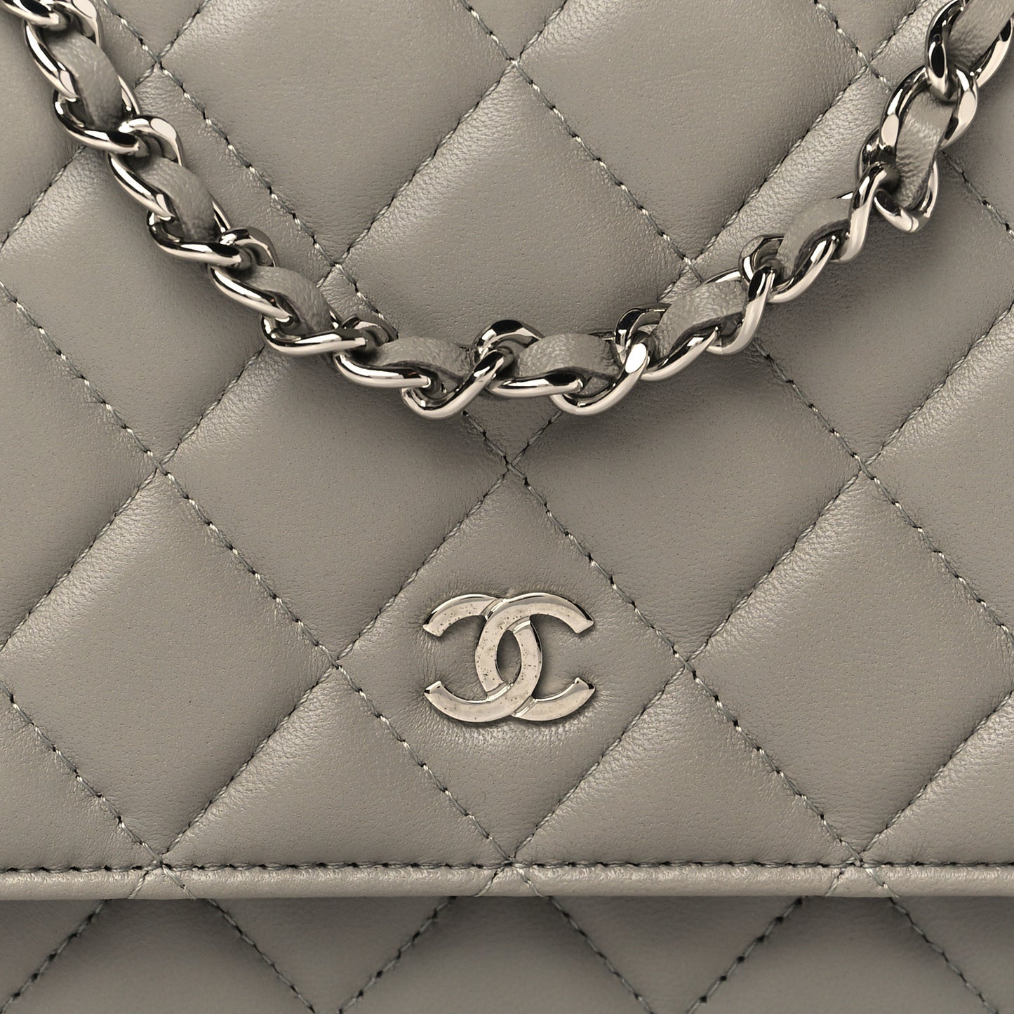 Lambskin Quilted Wallet On Chain WOC Grey