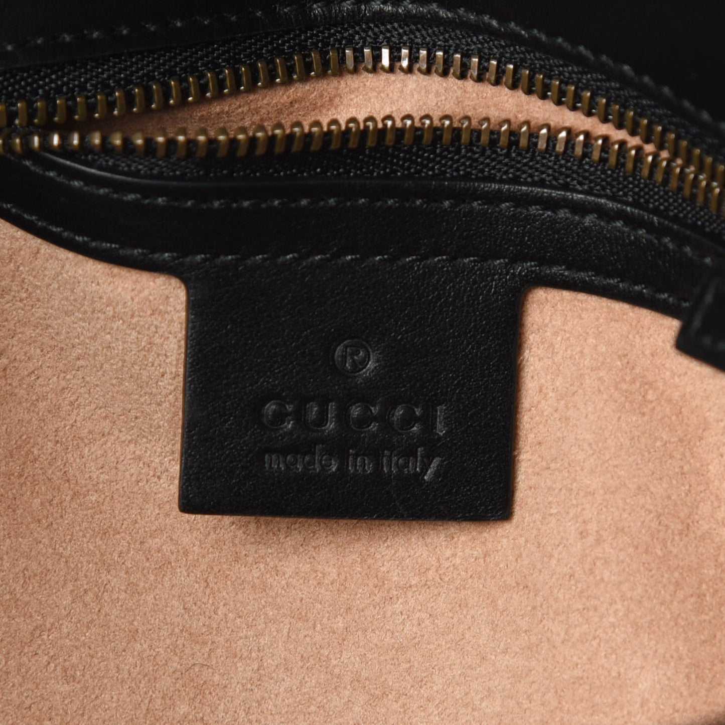 Calfskin Matelasse Small GG Marmont Shoulder Bag Black