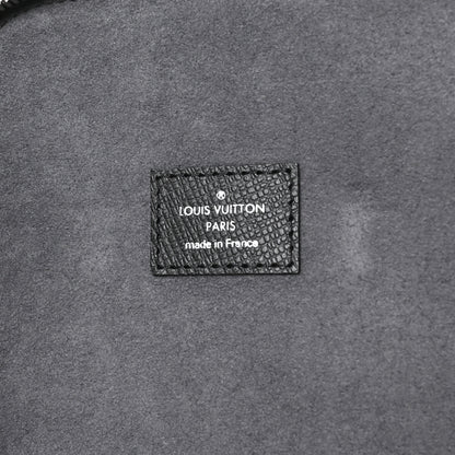 Louis Vuitton Taiga Tie Case 5 Black 6 of 7