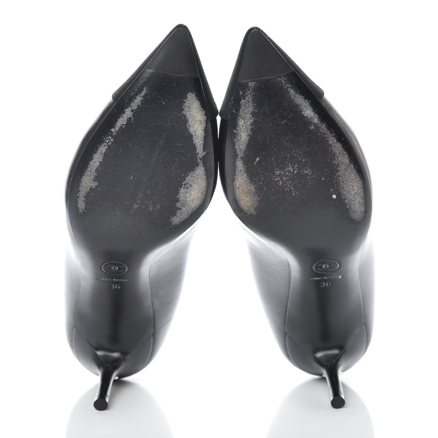 Lambskin CC Cap Toe Pumps 36 Black