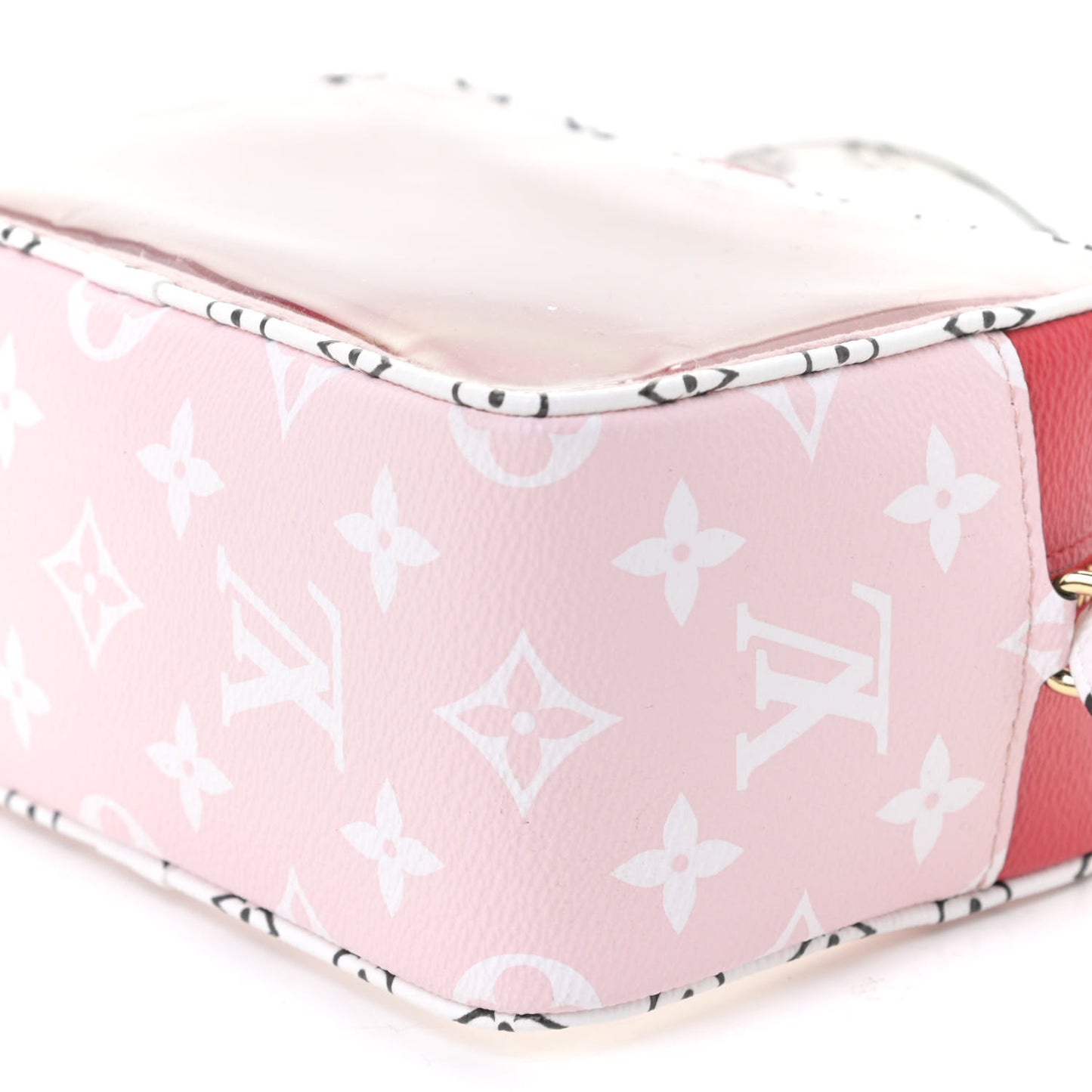 Monogram Giant Beach Pouch Rouge