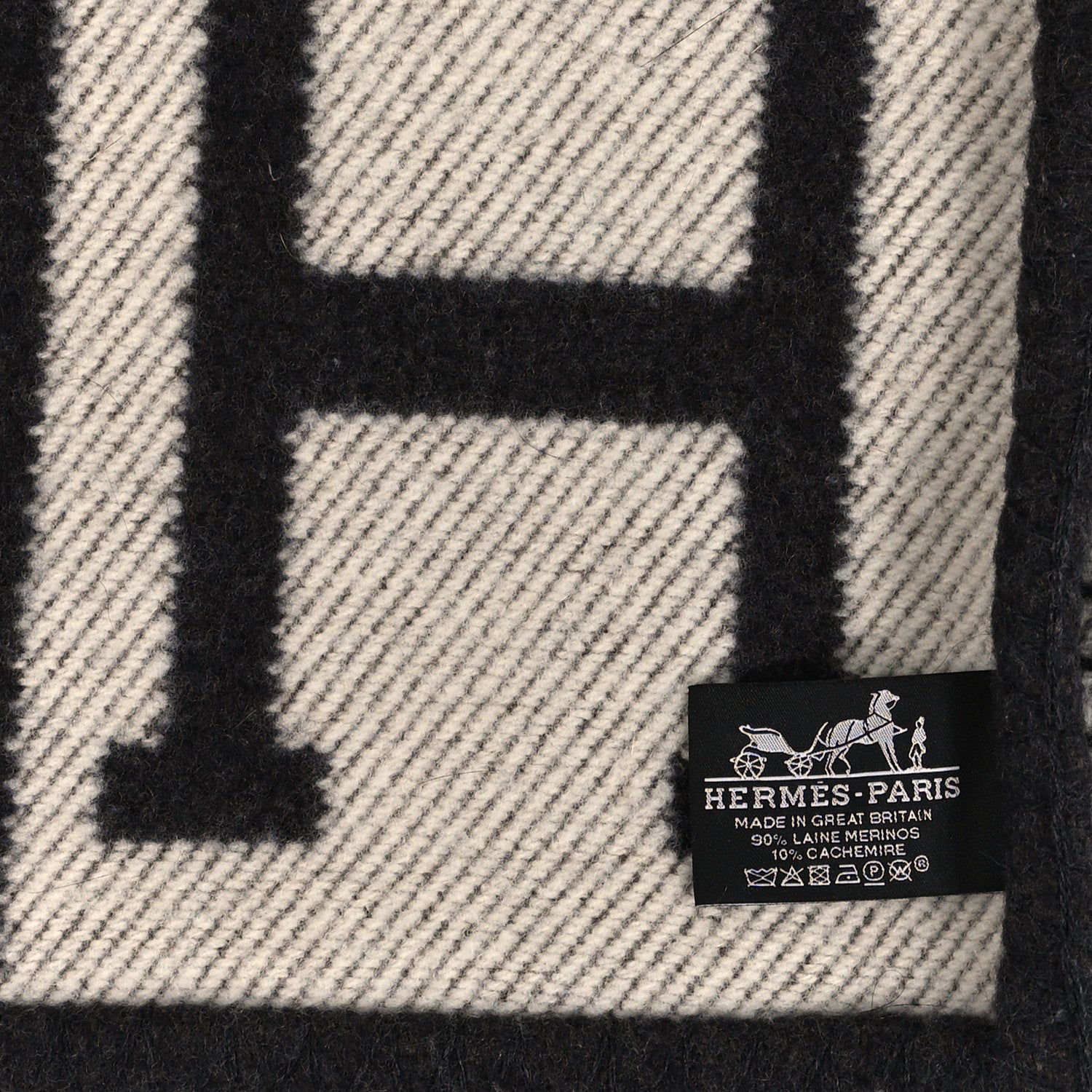 Hermes Wool Cashmere Signature Avalon Blanket Black 3 of 4