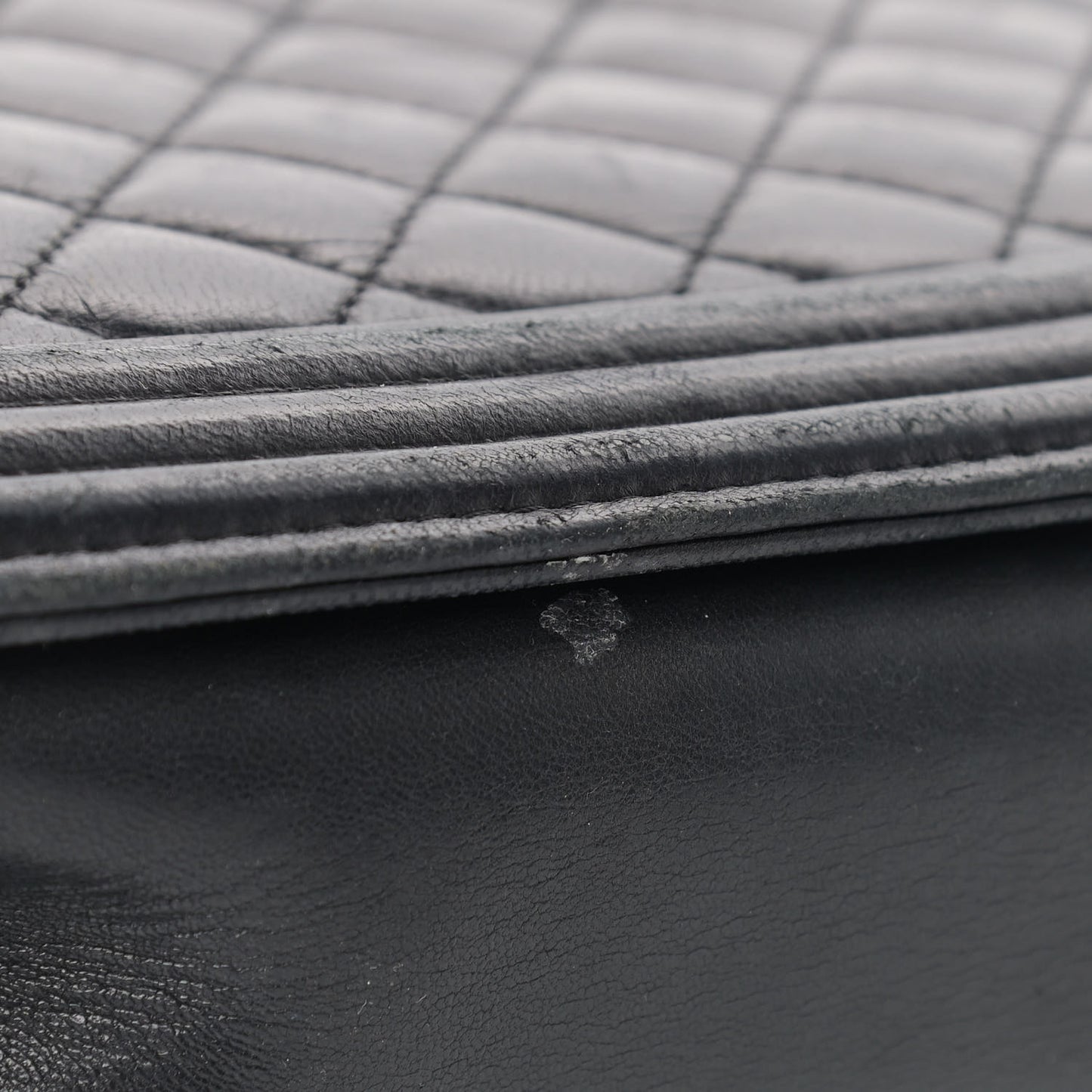 Lambskin Quilted Large Boy Flap Black