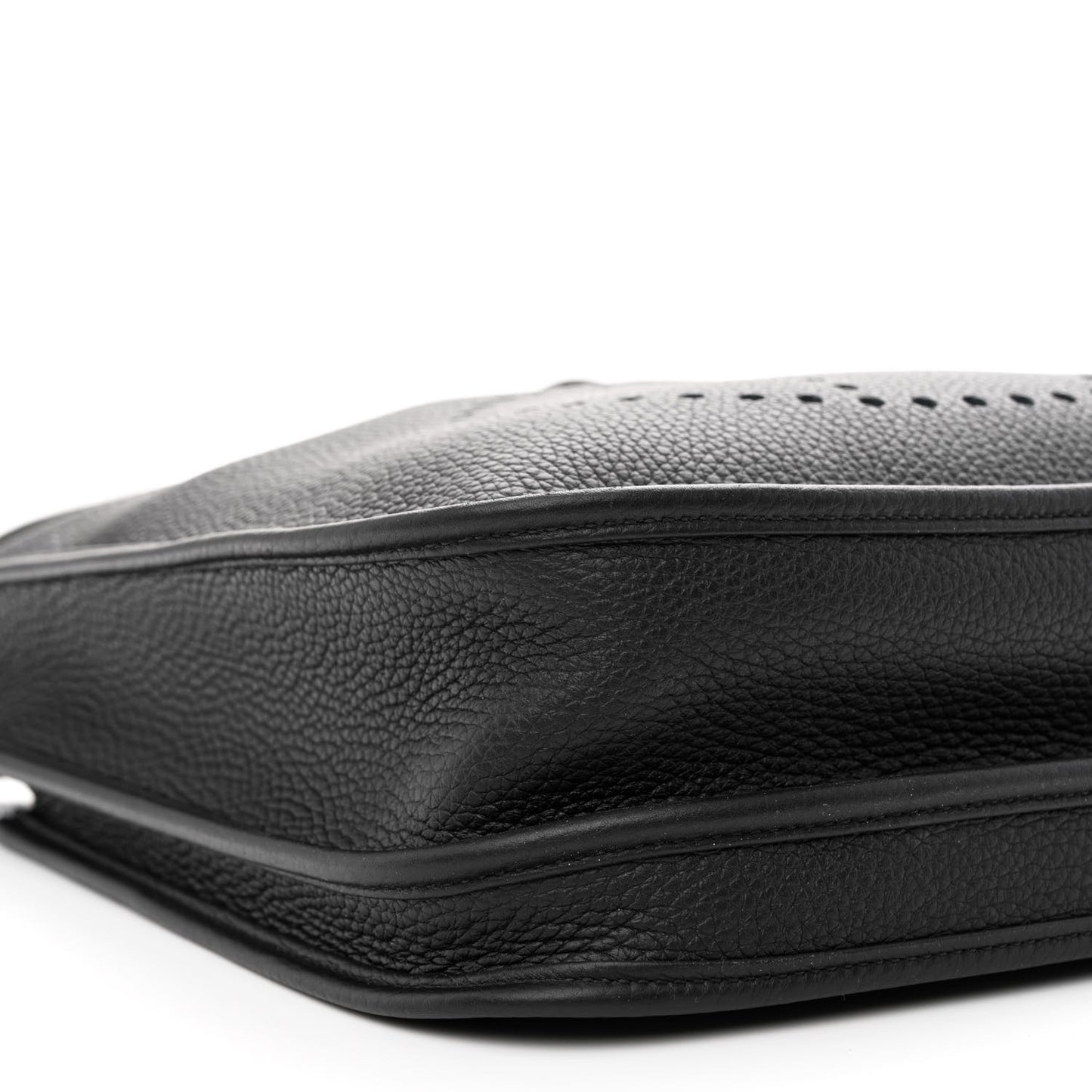 Taurillon Clemence Evelyne III PM Black