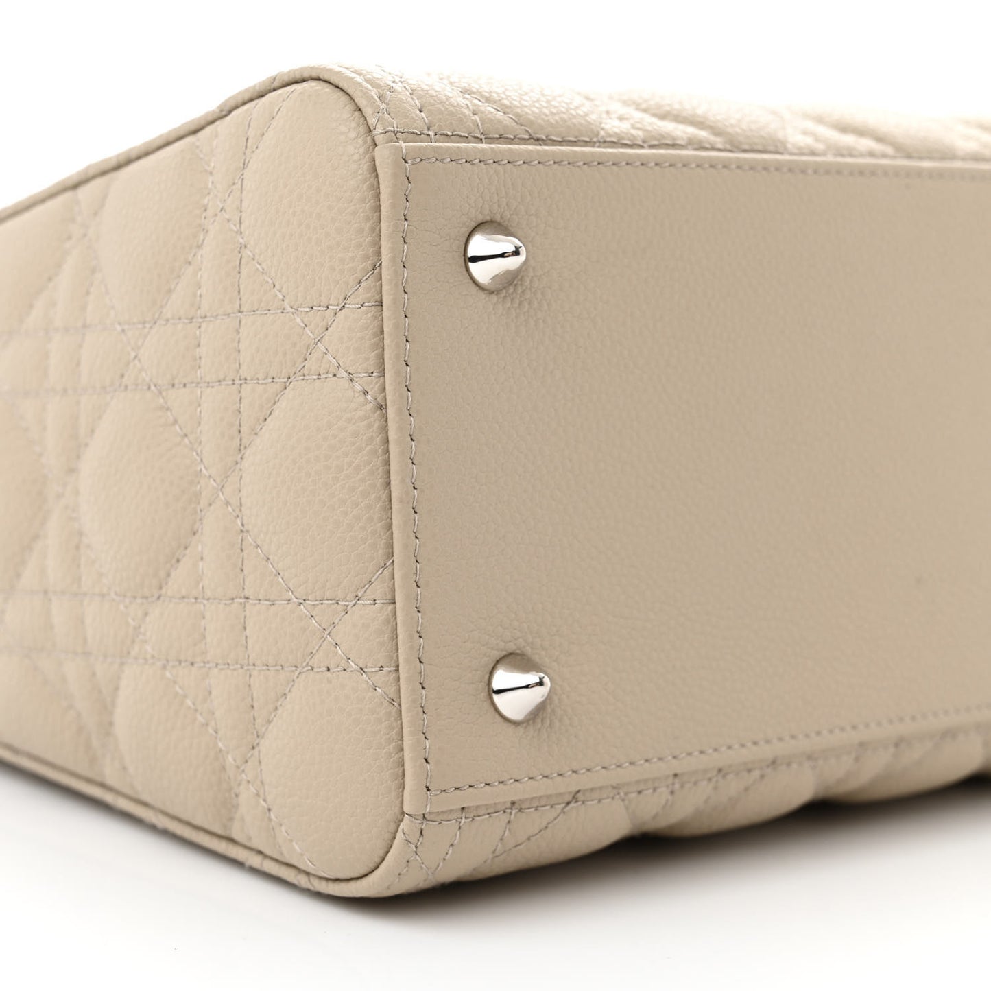 Grained Calfskin Cannage Medium Lady Dior Natural