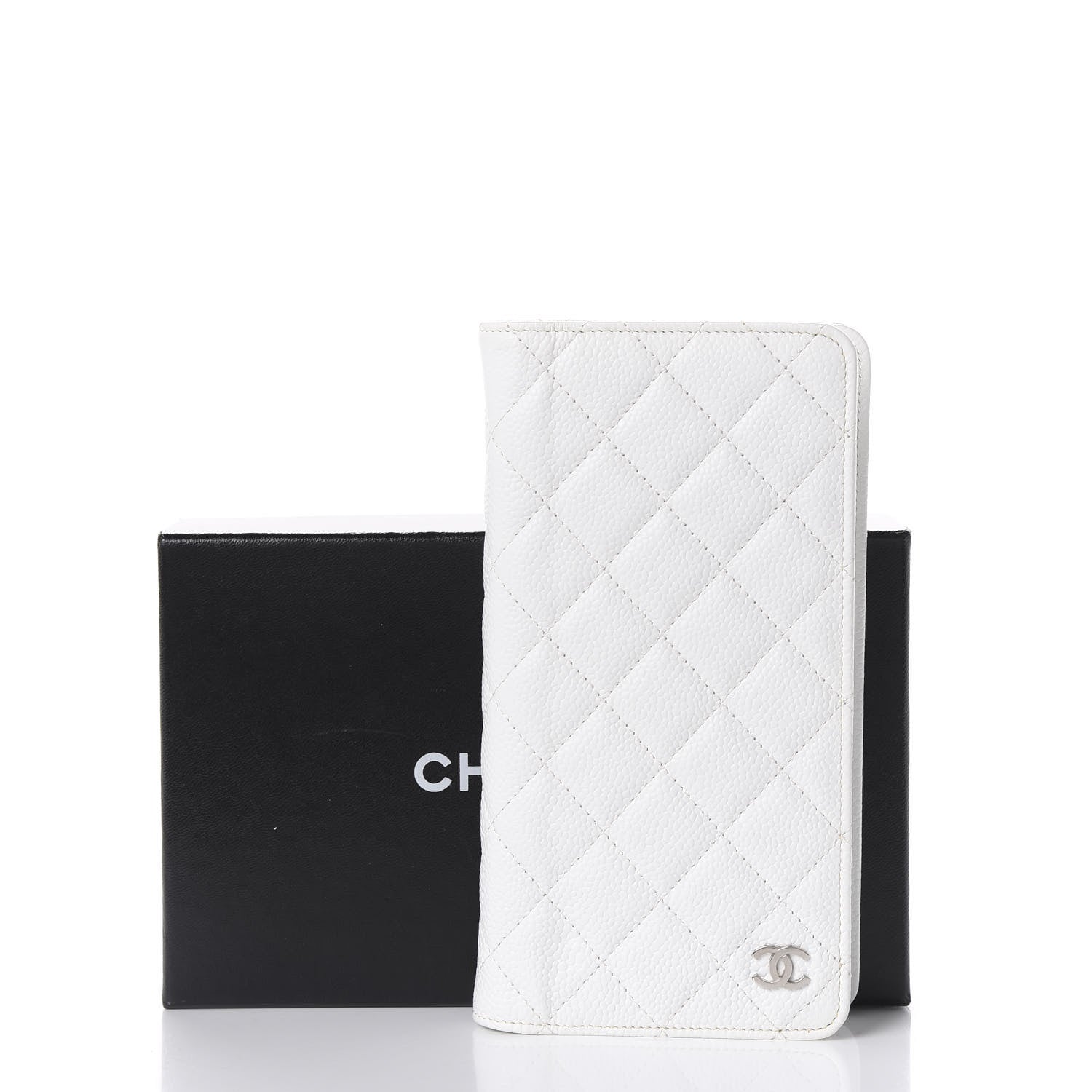 Chanel Caviar Quilted Medium Agenda Cover White 11 of 11