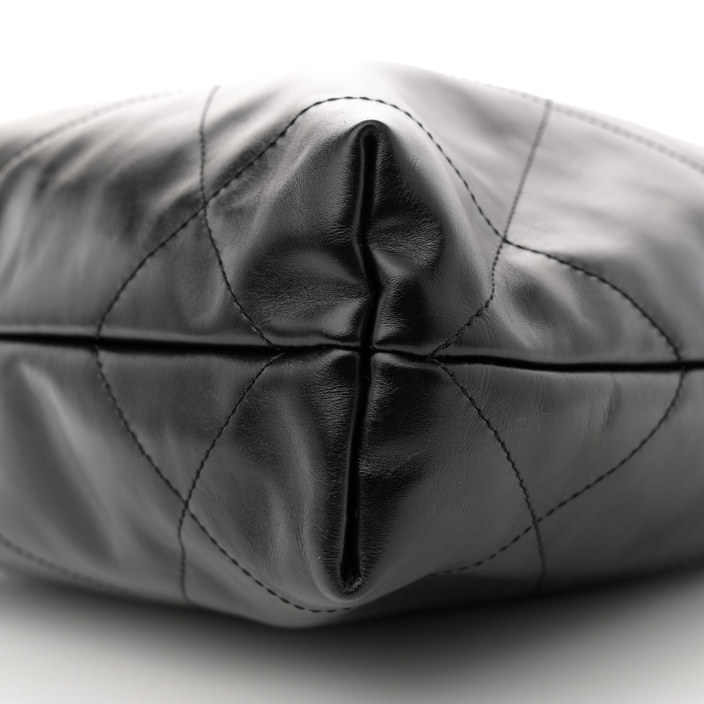 Shiny Calfskin Quilted Small Chanel 22 Black