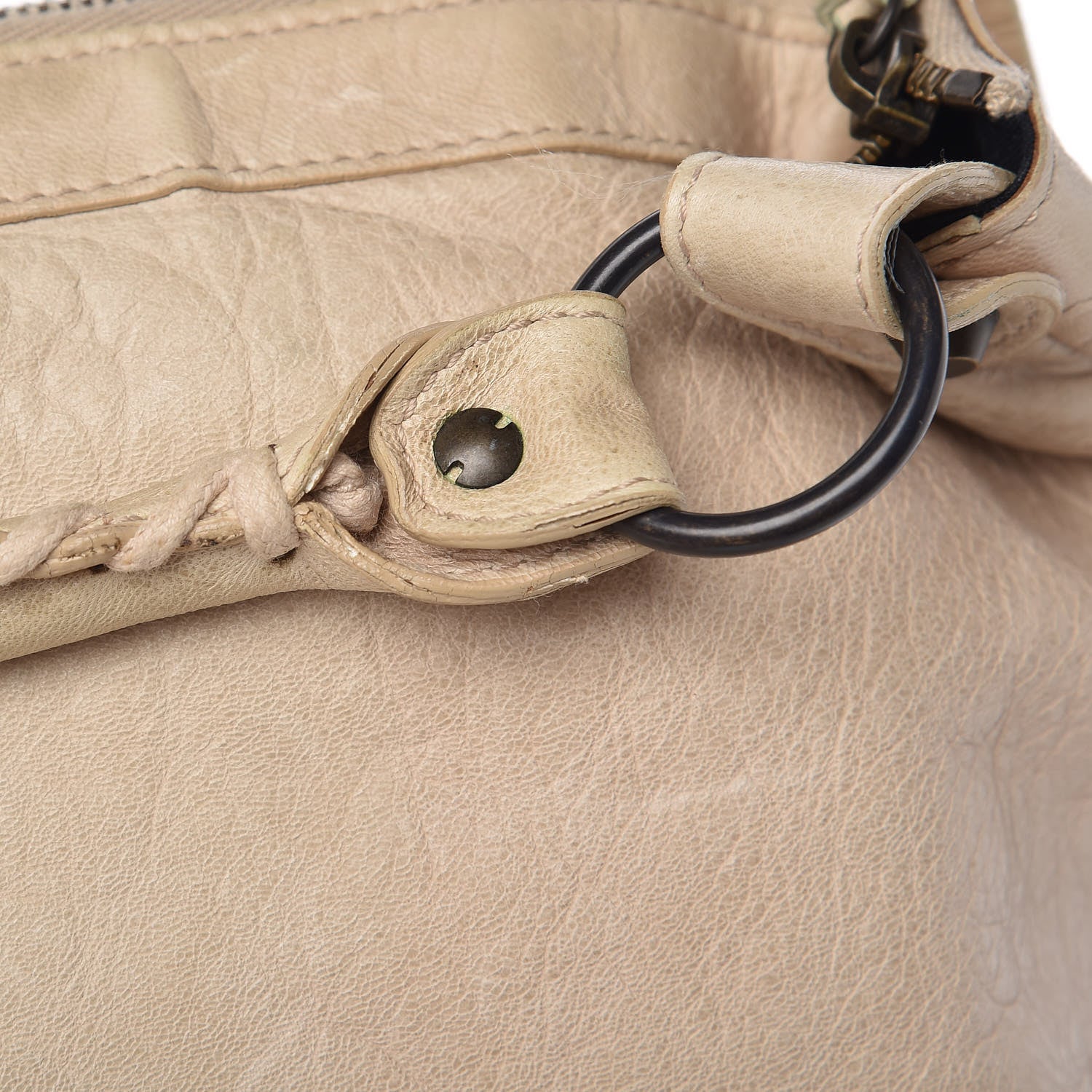 Balenciaga Agneau Classic Hardware Day Hobo Praline 15 of 17