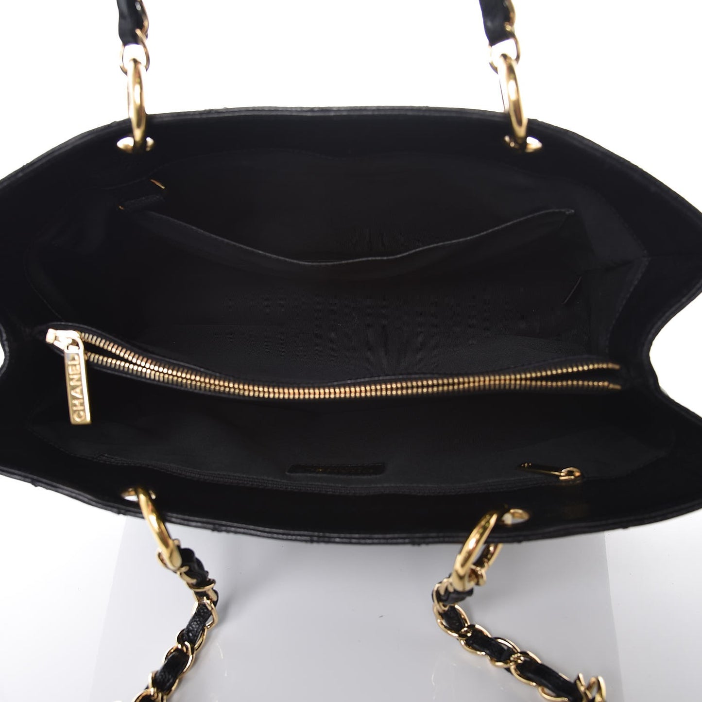 Caviar Quilted Grand Shopping Tote GST Black