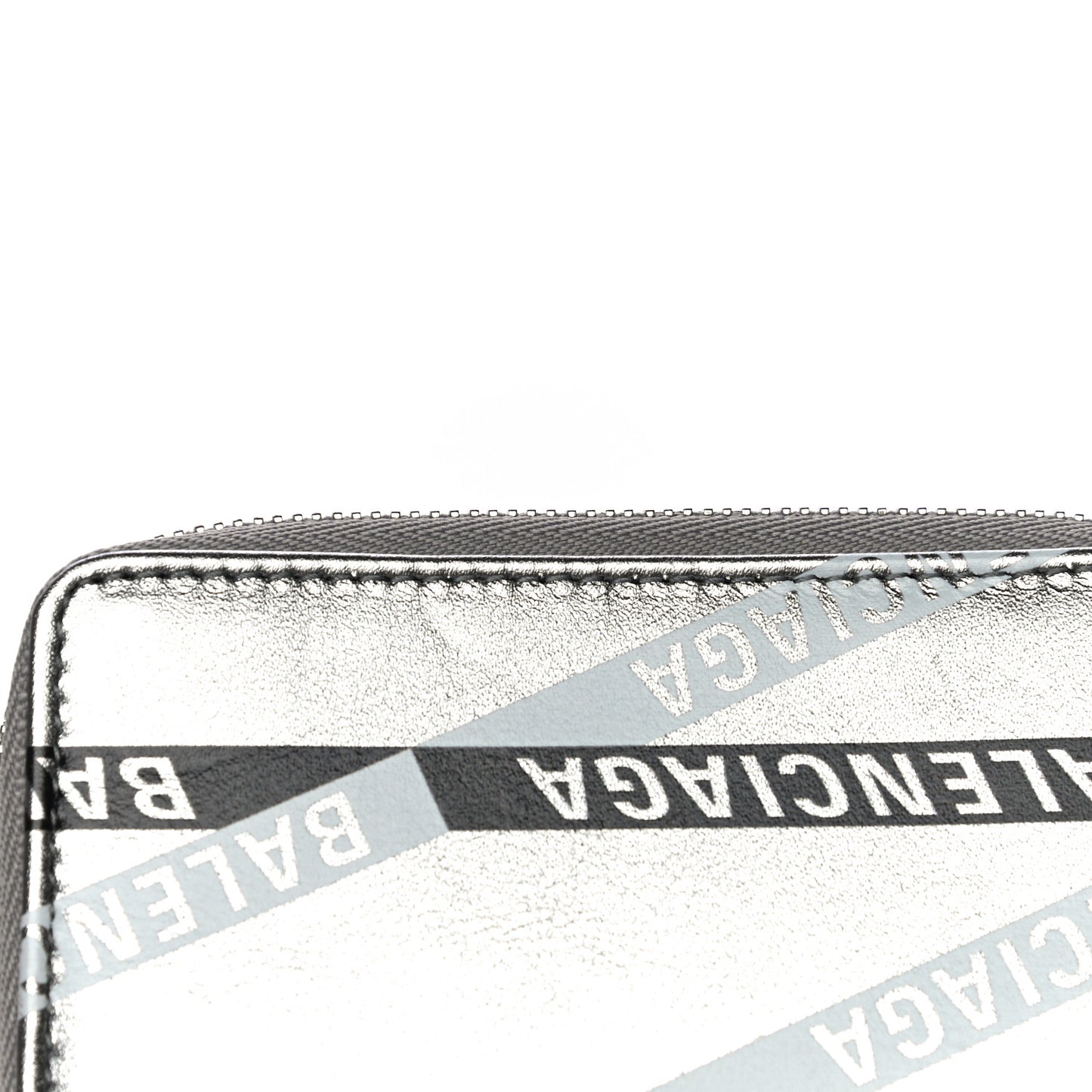 Metallic Calfskin Losange Monogram Everyday Zip Around Card Case Silver Black White