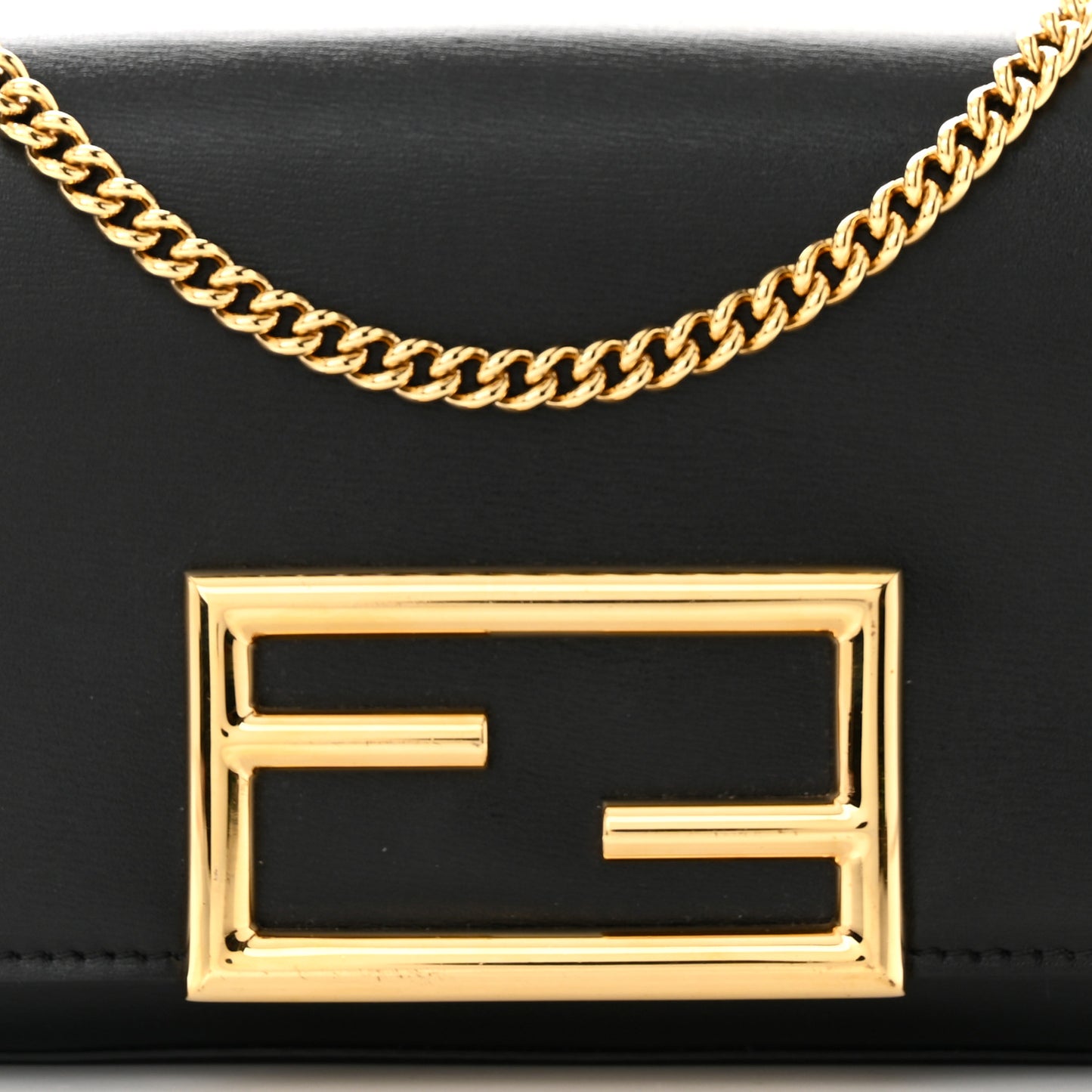 Vitello Palmellato Wallet on Chain with Pouches Black