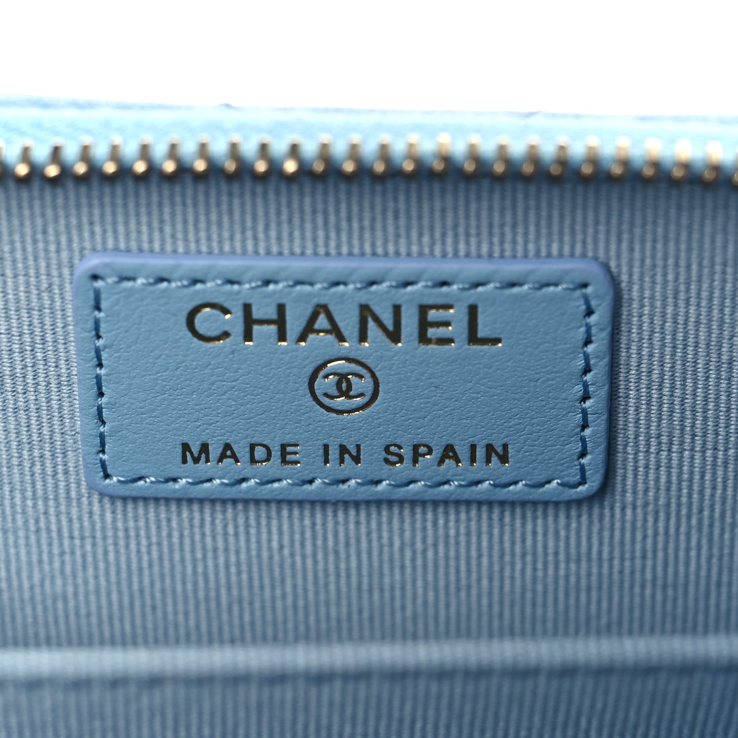 Lambskin Quilted Chanel 19 Vertical Zip Card Holder Wallet Light Blue