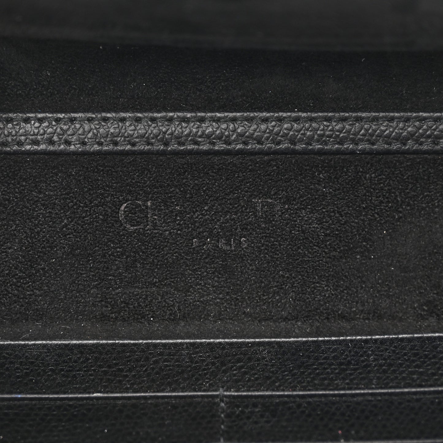 Grained Calfskin Saddle Chain Wallet Pouch Black