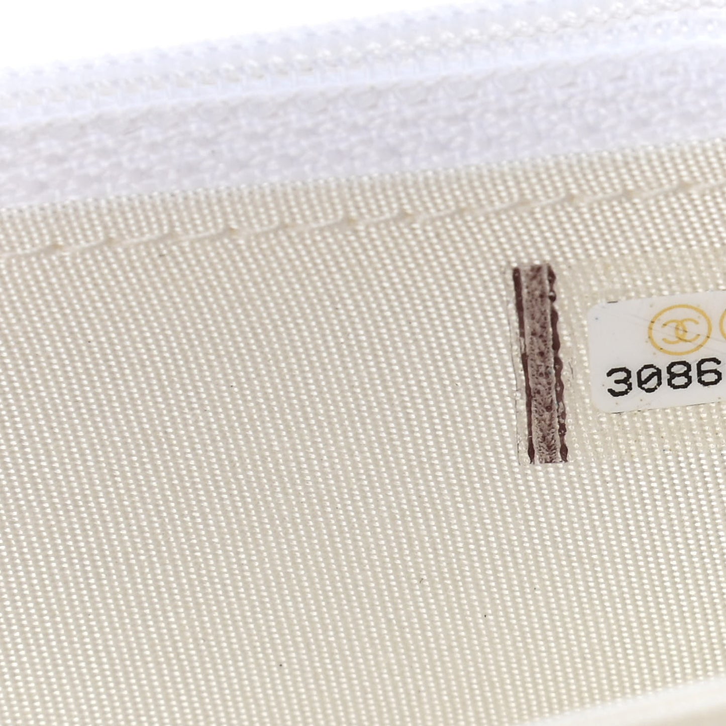 Calfskin Quilted Mini Maxi Pearls Wallet On Chain WOC White