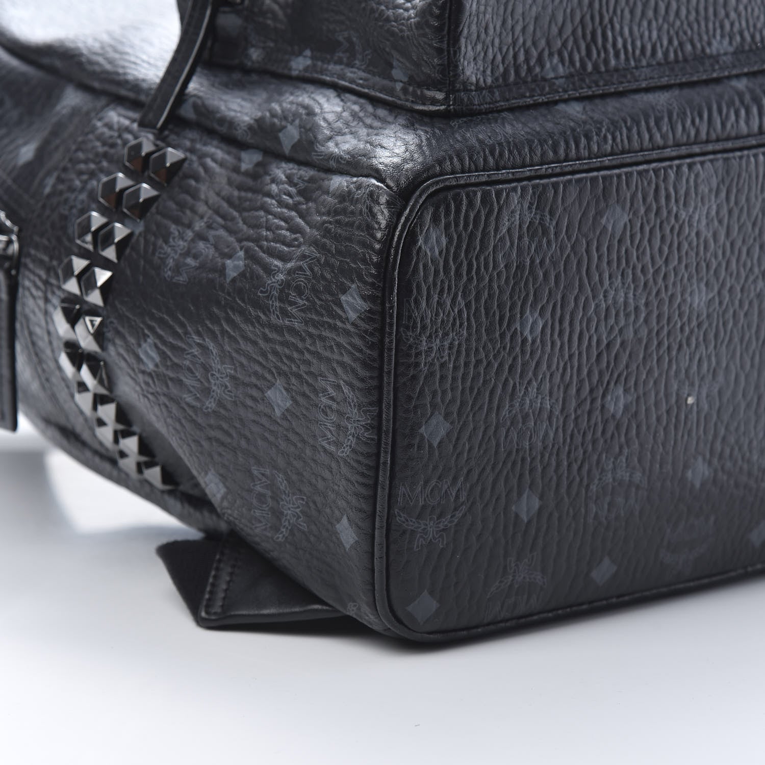 MCM Visetos Medium Side Studs Stark Backpack Black 9 of 15