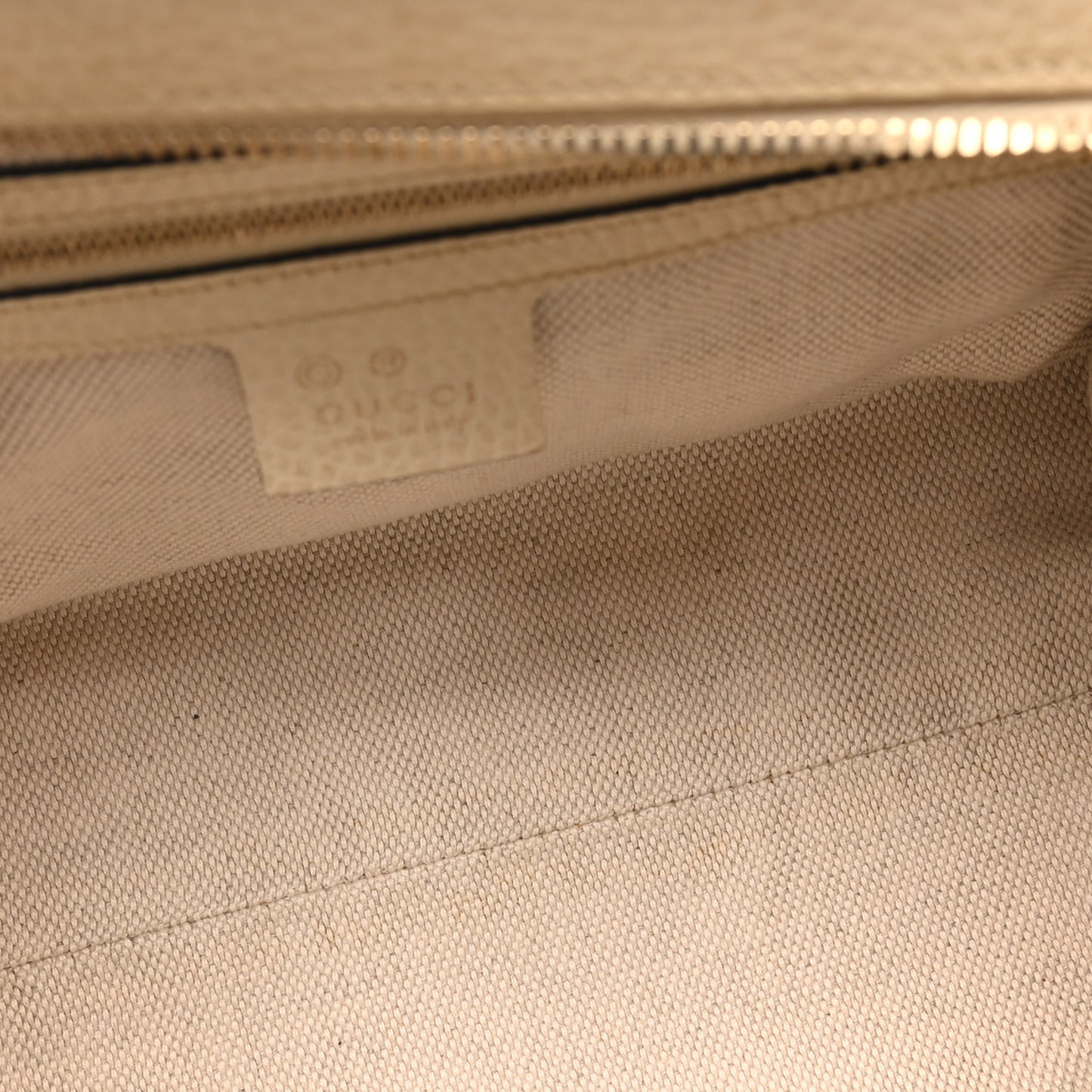 Dollar Calfskin Medium Soho Top Handle Satchel Ivoire
