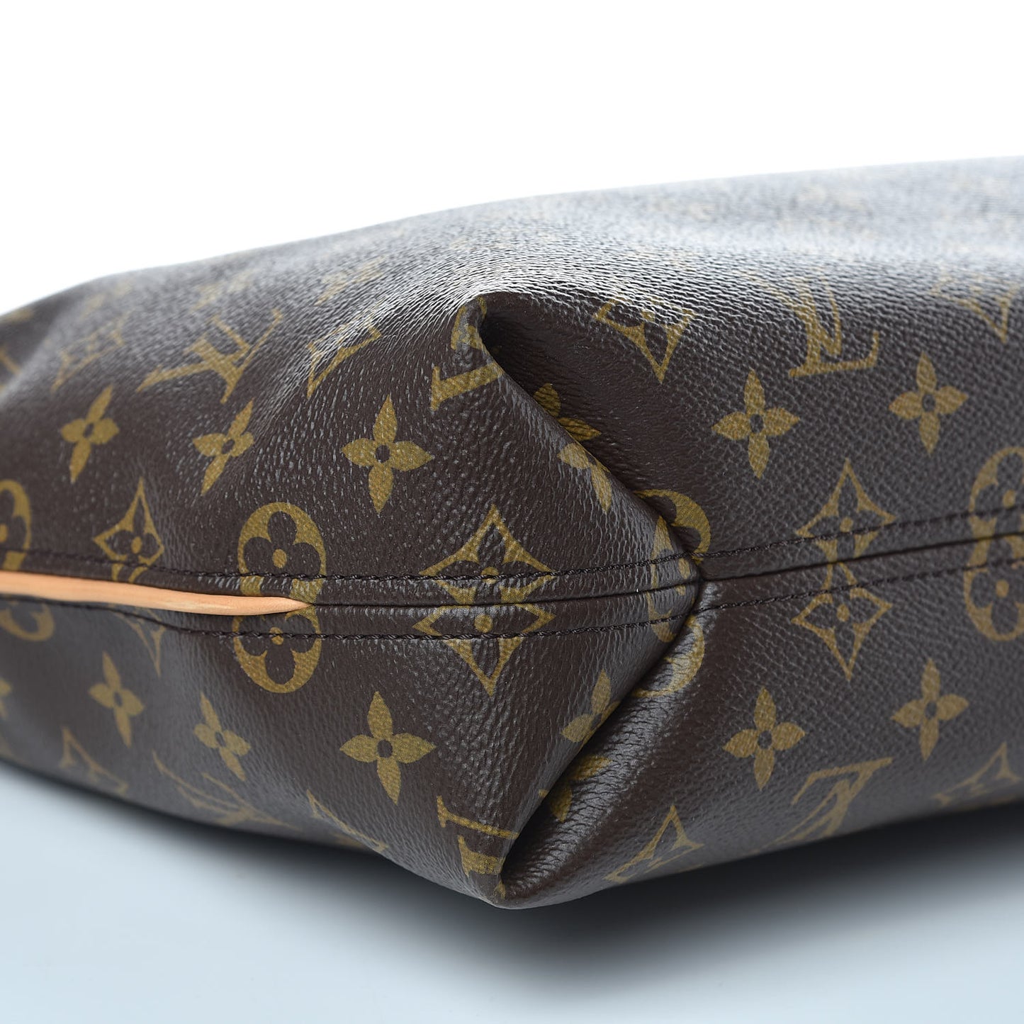 Monogram Sully PM