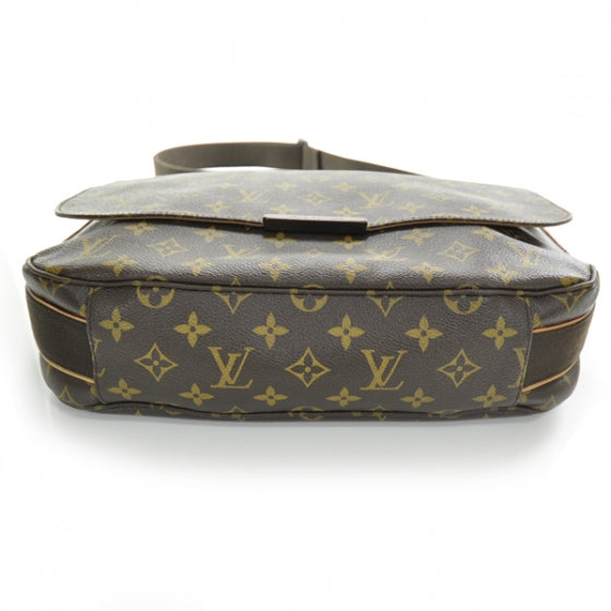 Louis Vuitton Monogram Beaubourg MM Messenger Bag 4 of 8
