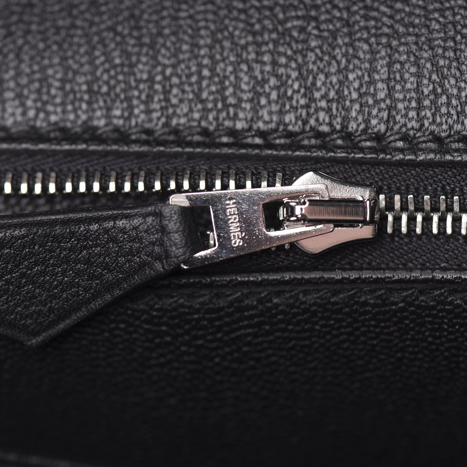 Hermes Taurillon Novillo Shiny Niloticus Crocodile Birkin Touch 30 Black Bleu Marine 24 of 38